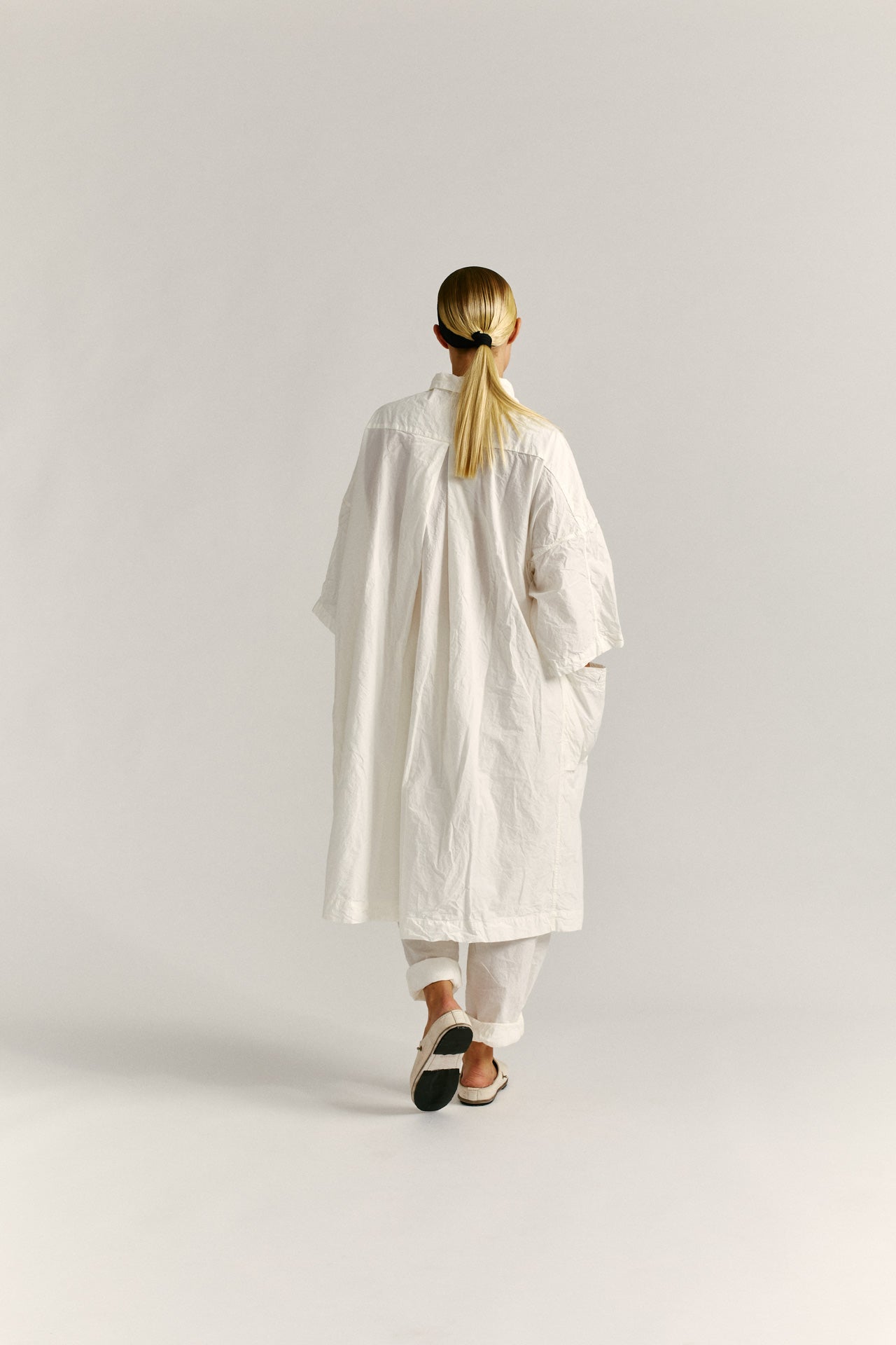 BIG T DRESS - PAPER - WHITE