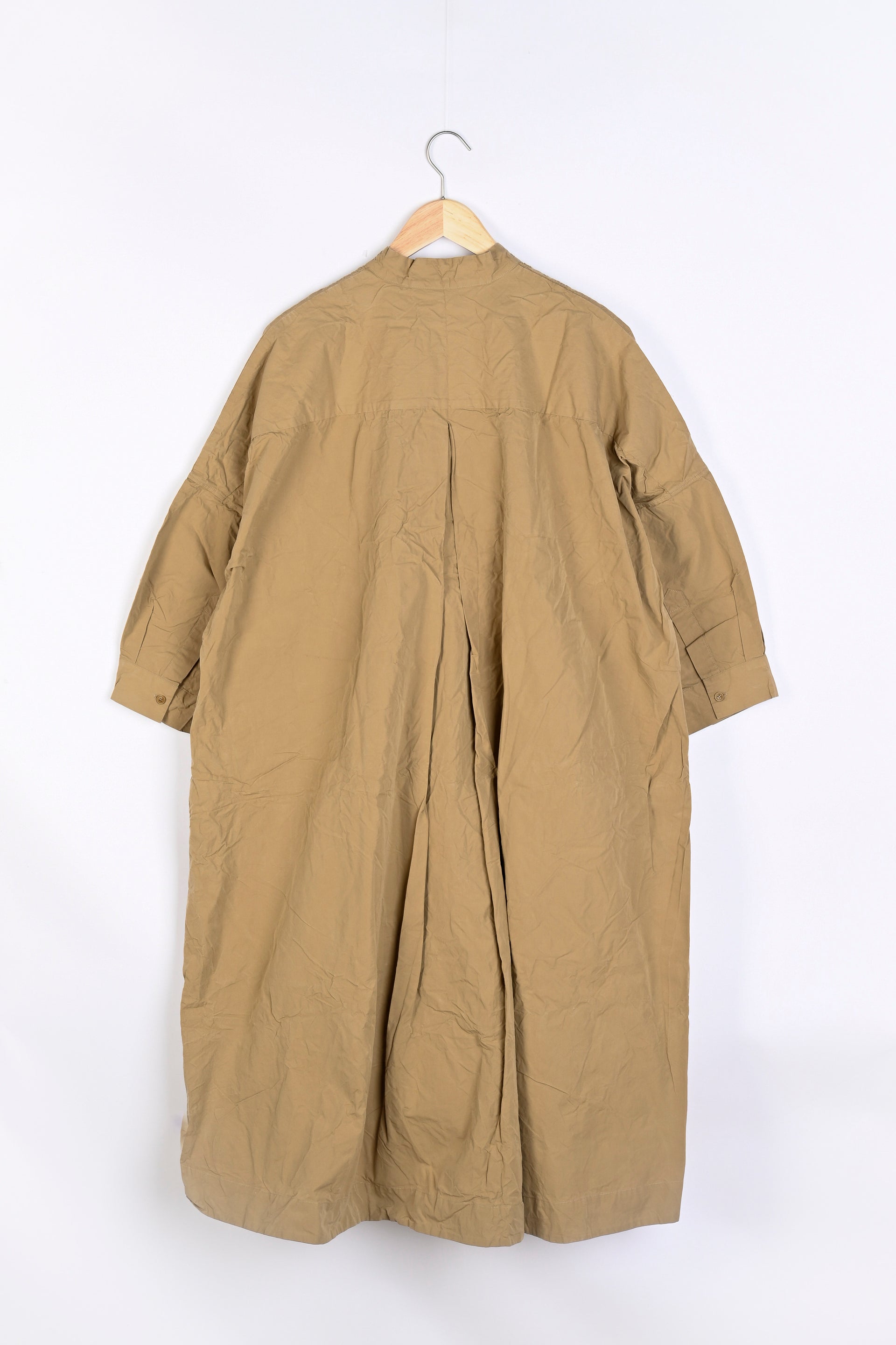 SURF DRESS - CARD - CAMEL