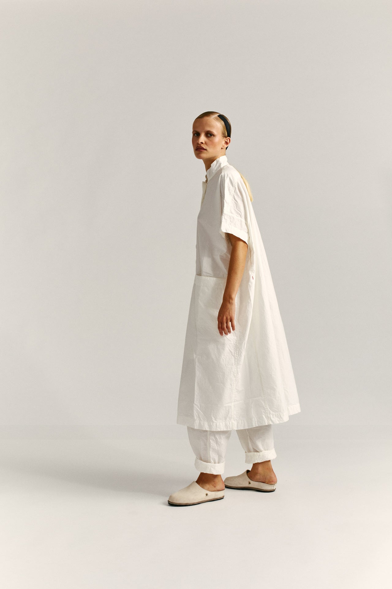 TEED DRESS - PAPER - WHITE