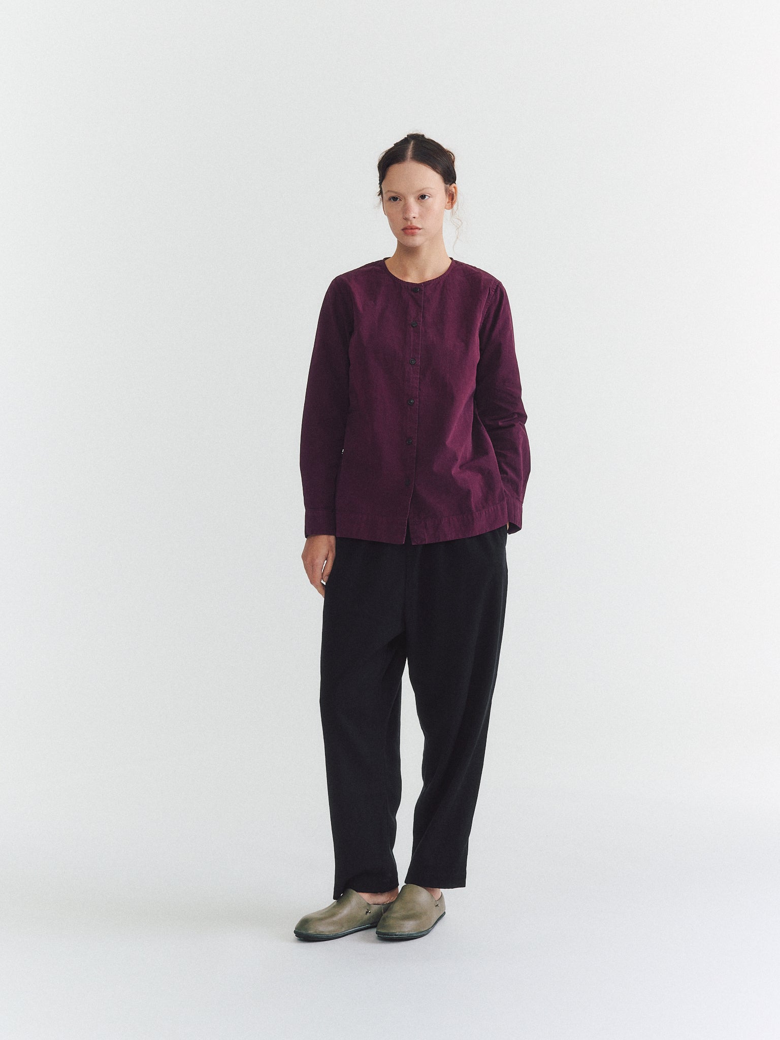 VERGER SHIRT - OVERDYED PAPER COT - BLACKBERRY