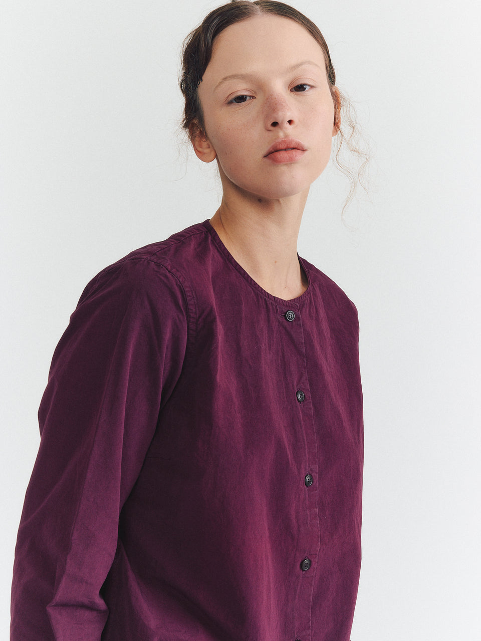 VERGER SHIRT - OVERDYED PAPER COT - BLACKBERRY