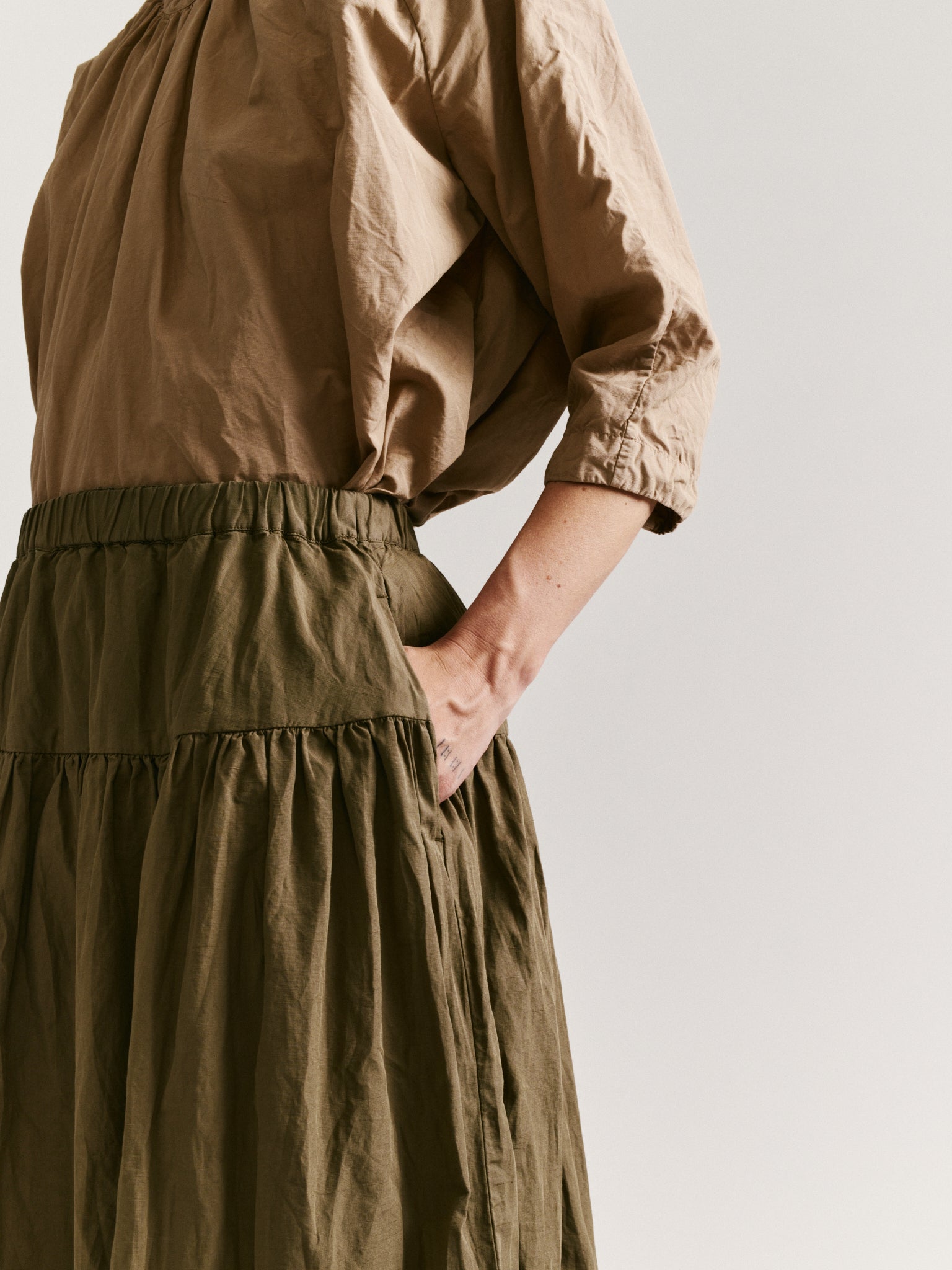 UPUP SKIRT - LIN COT - OLIVE