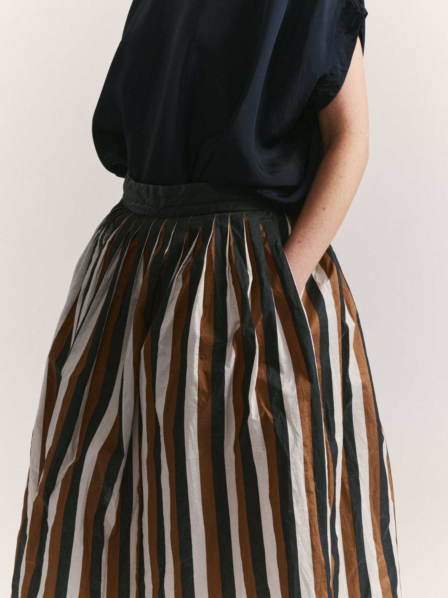 PLEATED SKIRT - TAFFETA STRIPES - AS IS