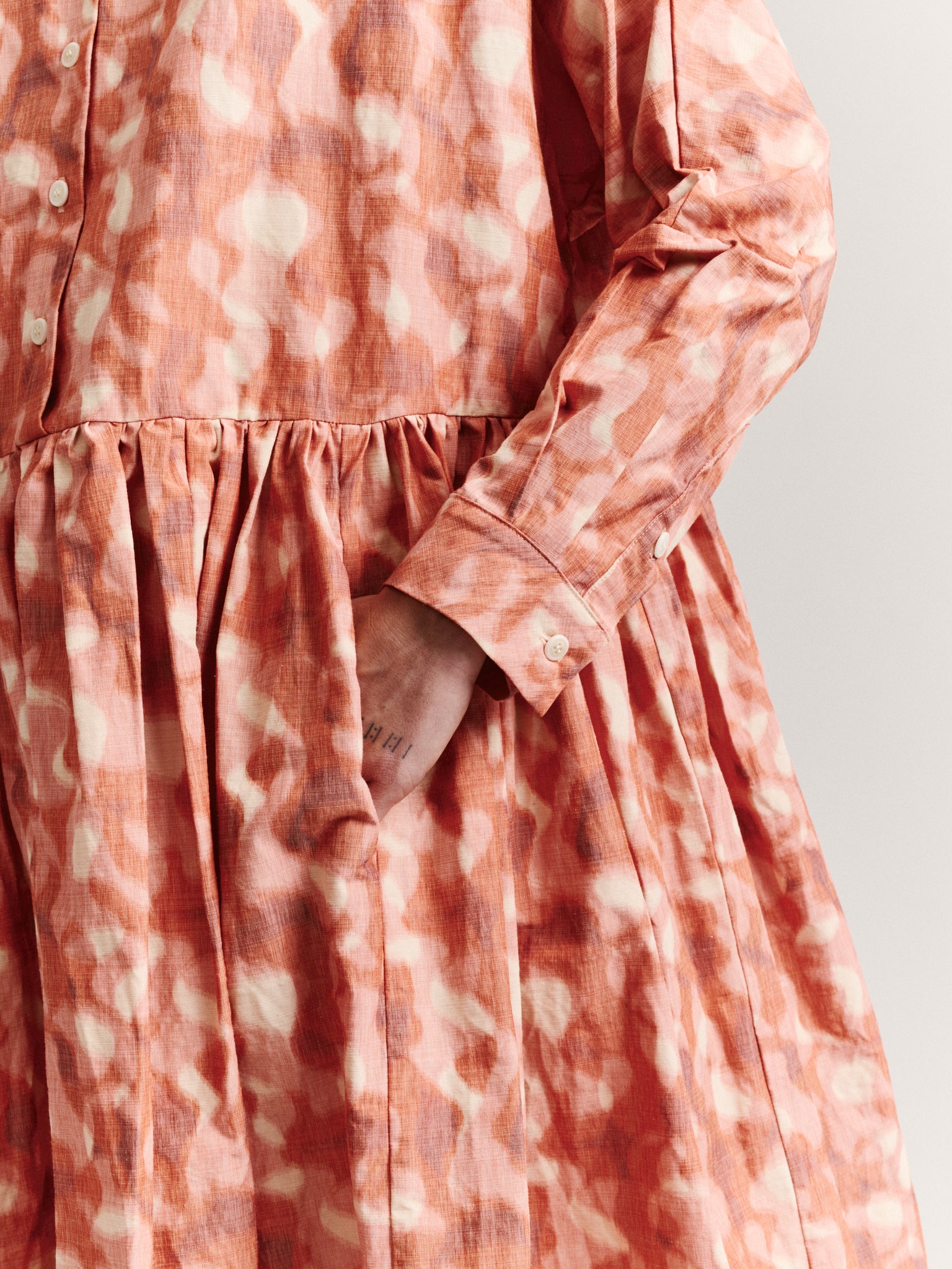 PAGA ROUCH DRESS - IKAT - CORAL