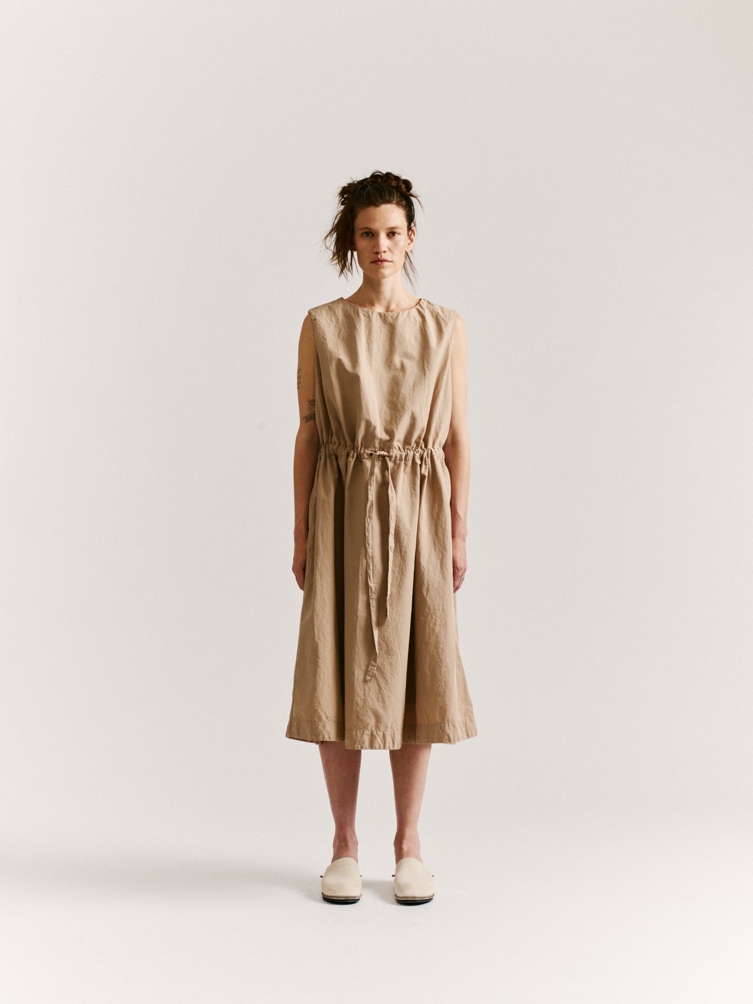 BB DRESS - LIN COT - SAND