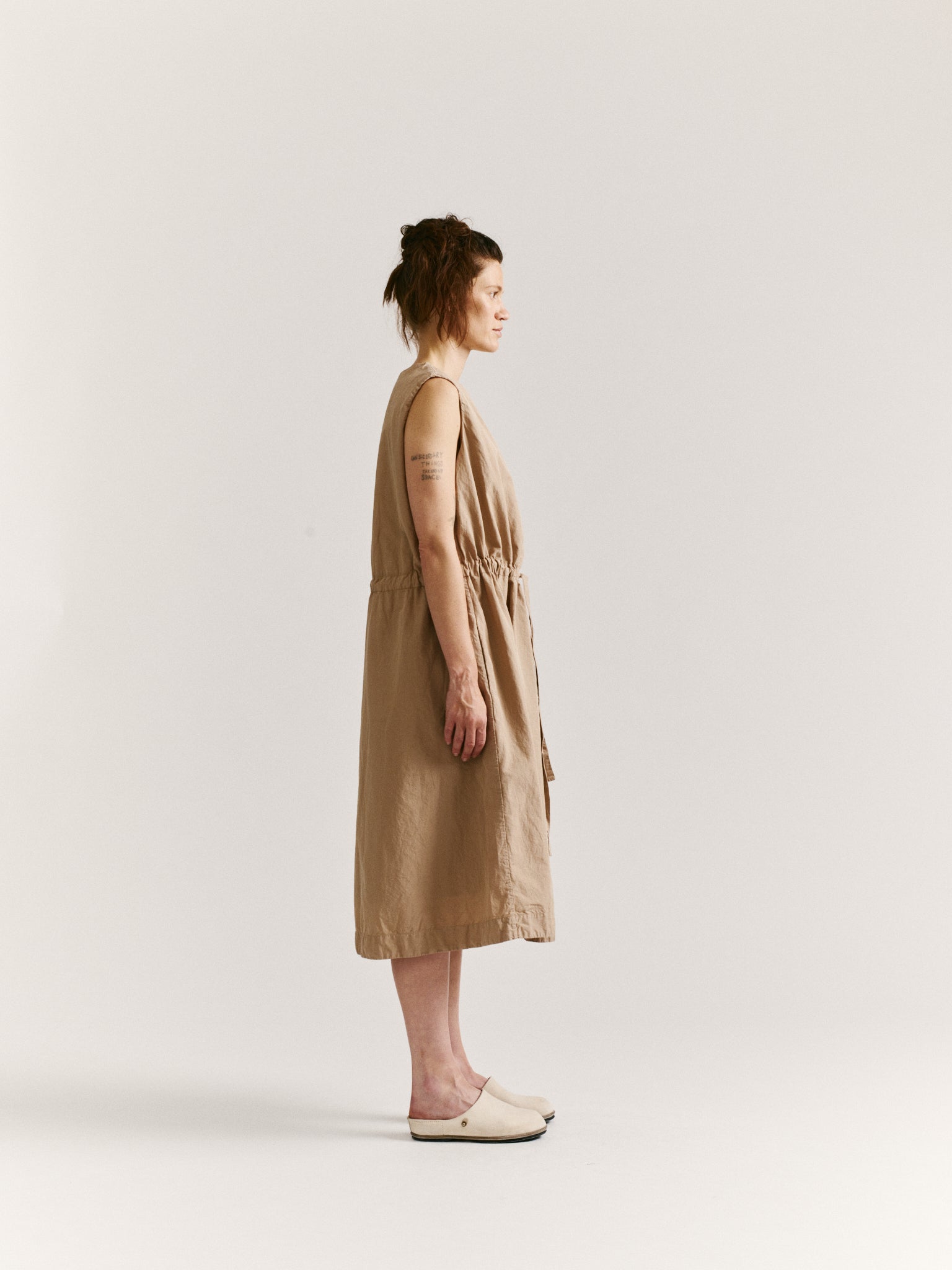 BB DRESS - LIN COT - SAND