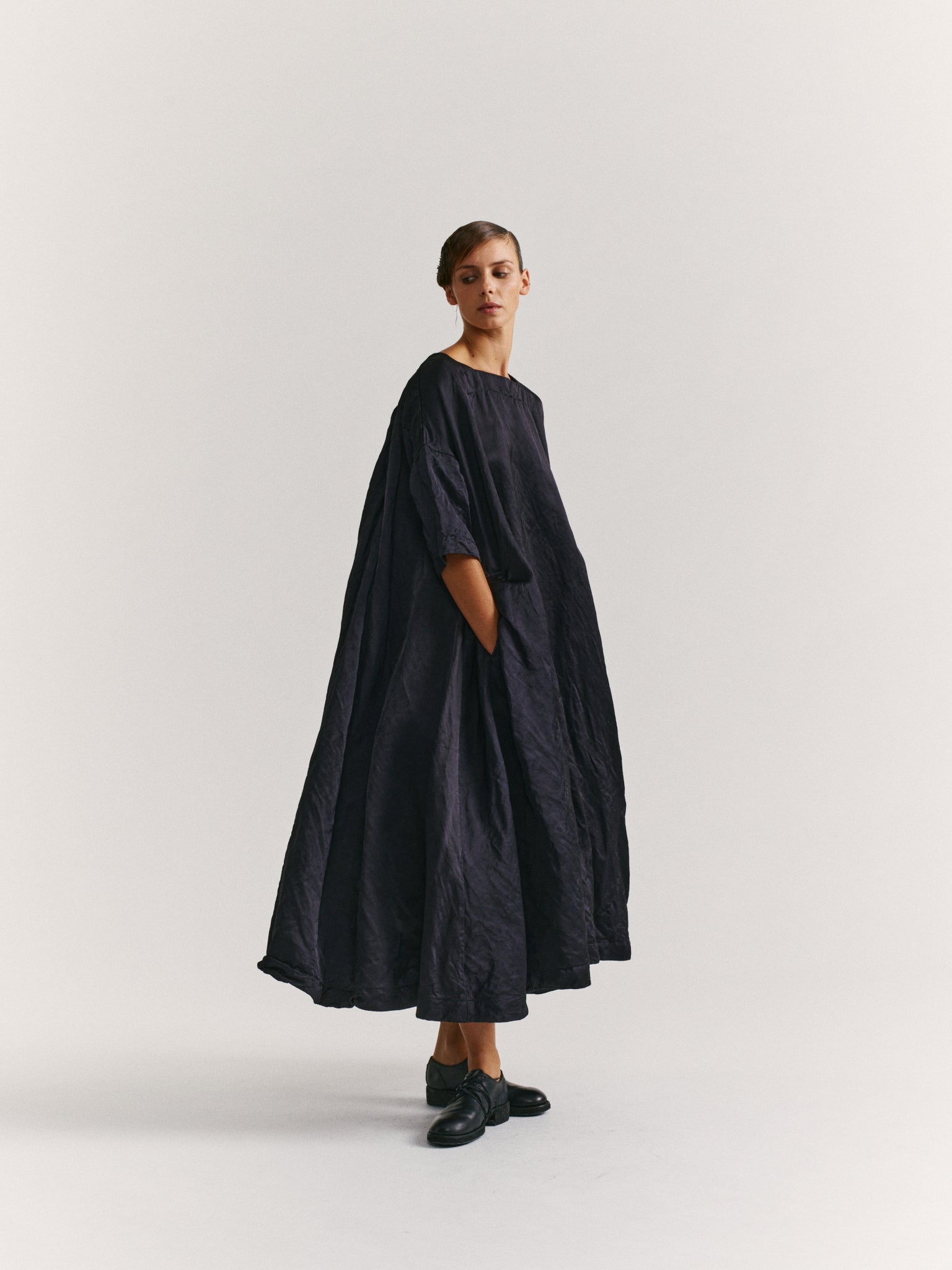 WOW DRESS - SATIN - NIGHT