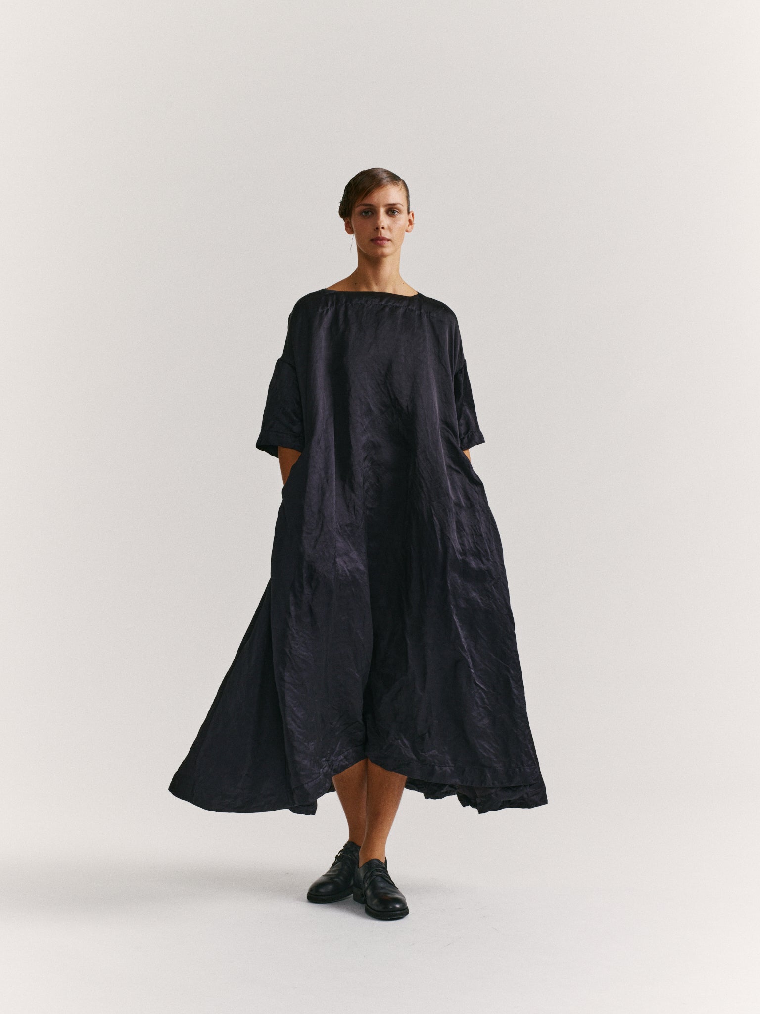 WOW DRESS - SATIN - NIGHT