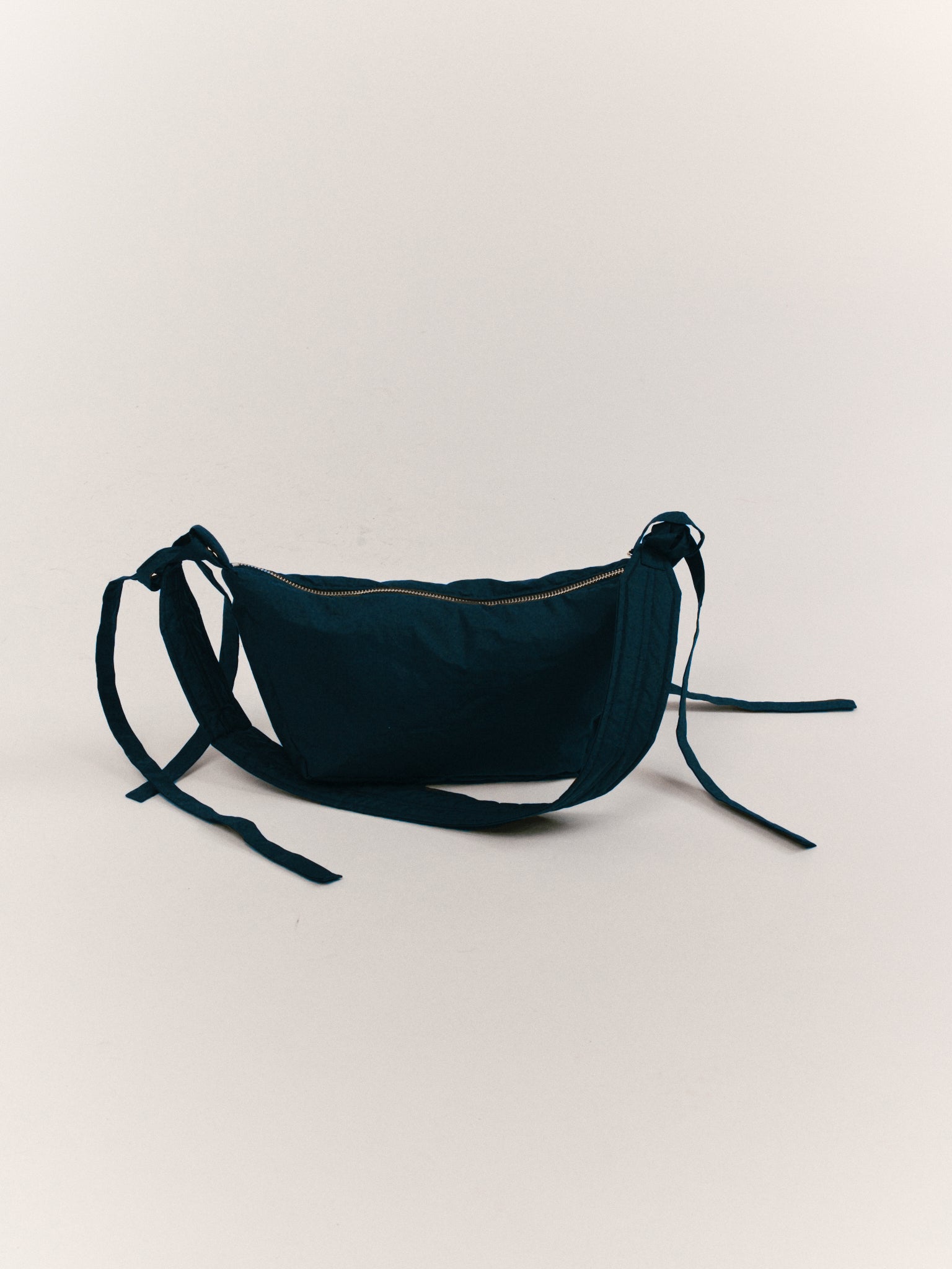 SAC BANANE - pigment wax - navy