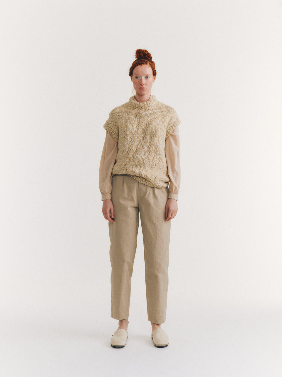 SLEEVELESS JUMPER - SOFTY MARLED - ECRU/ECRU