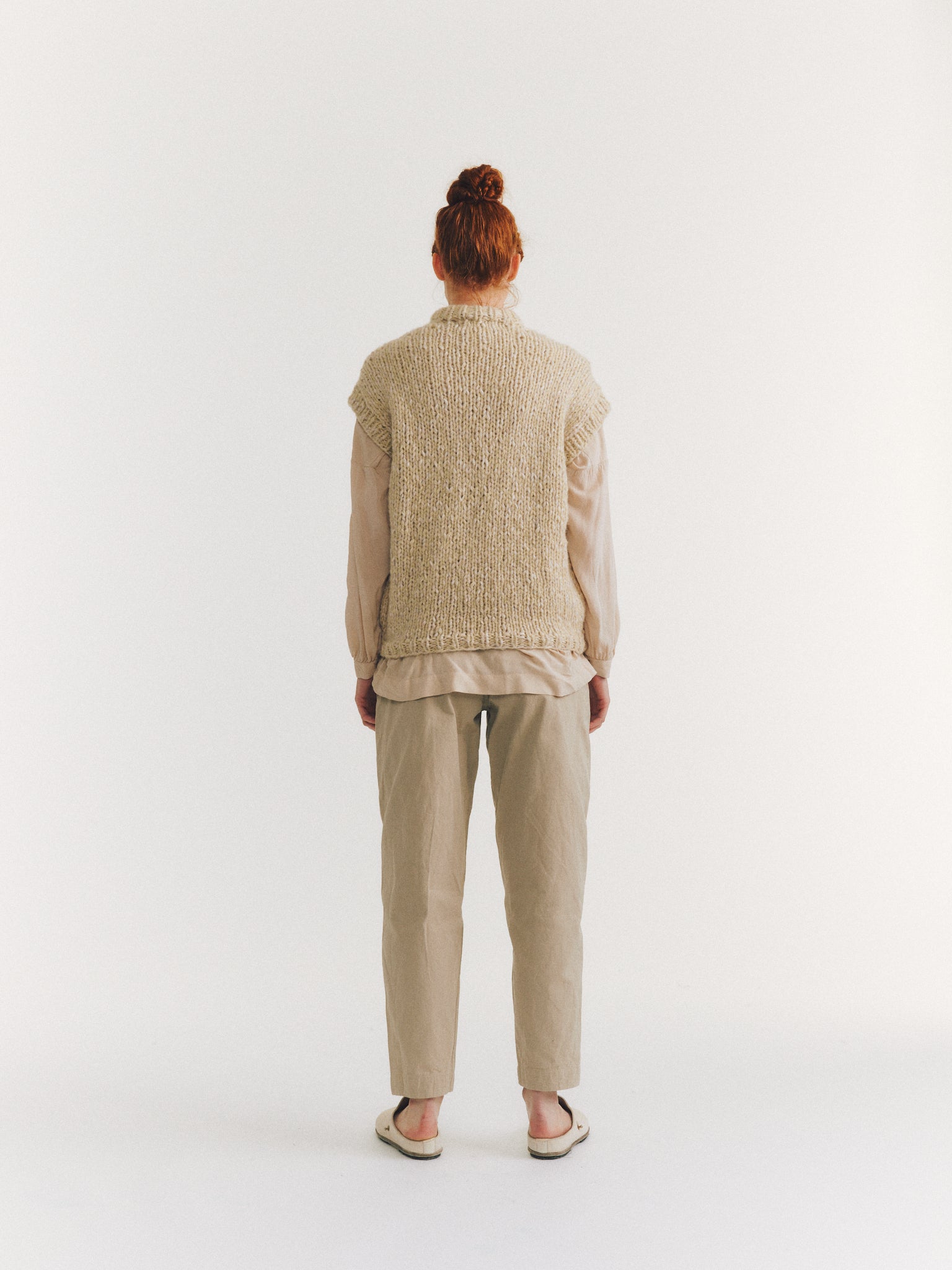 SLEEVELESS JUMPER - SOFTY MARLED - ECRU/ECRU