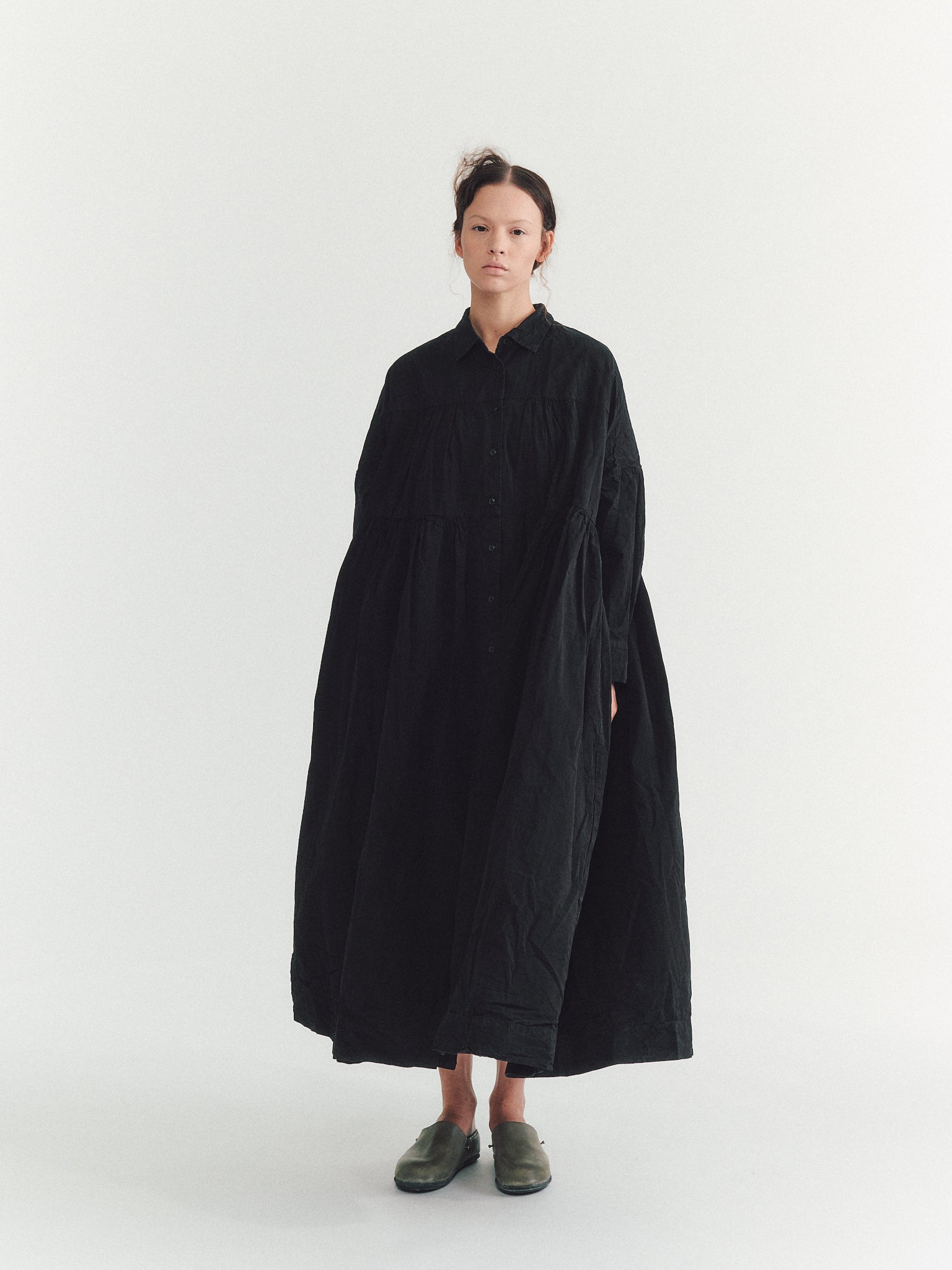 SQUARE LONG SLEEVE DRESS - PAPER COT - PITCH BLACK