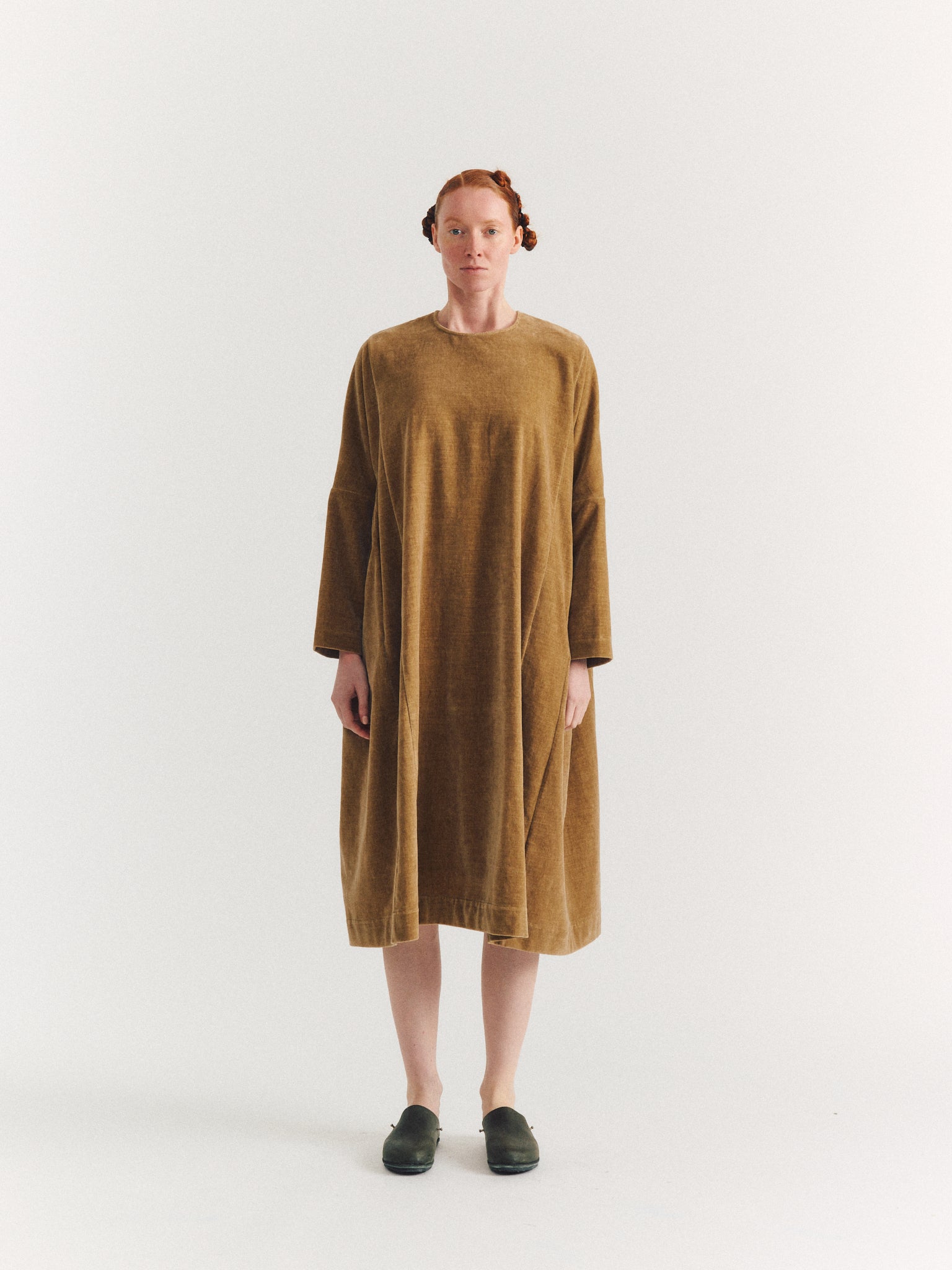 PYJ ROUCH DRESS - L VELVET - BEIGE