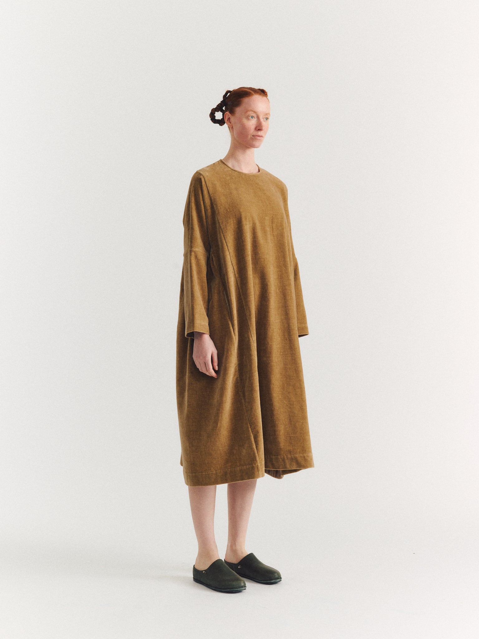PYJ ROUCH DRESS - L VELVET - BEIGE