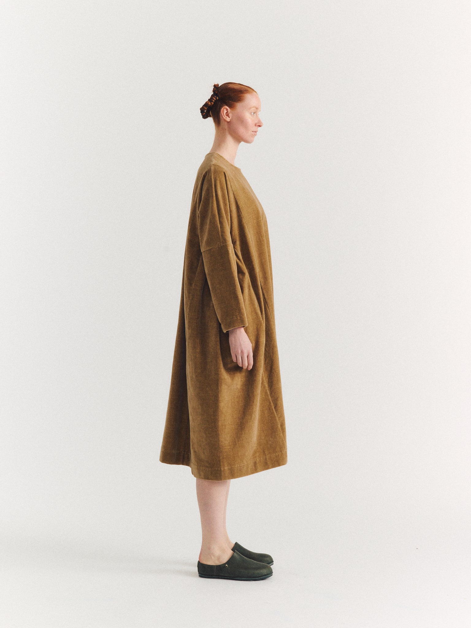 PYJ ROUCH DRESS - L VELVET - BEIGE
