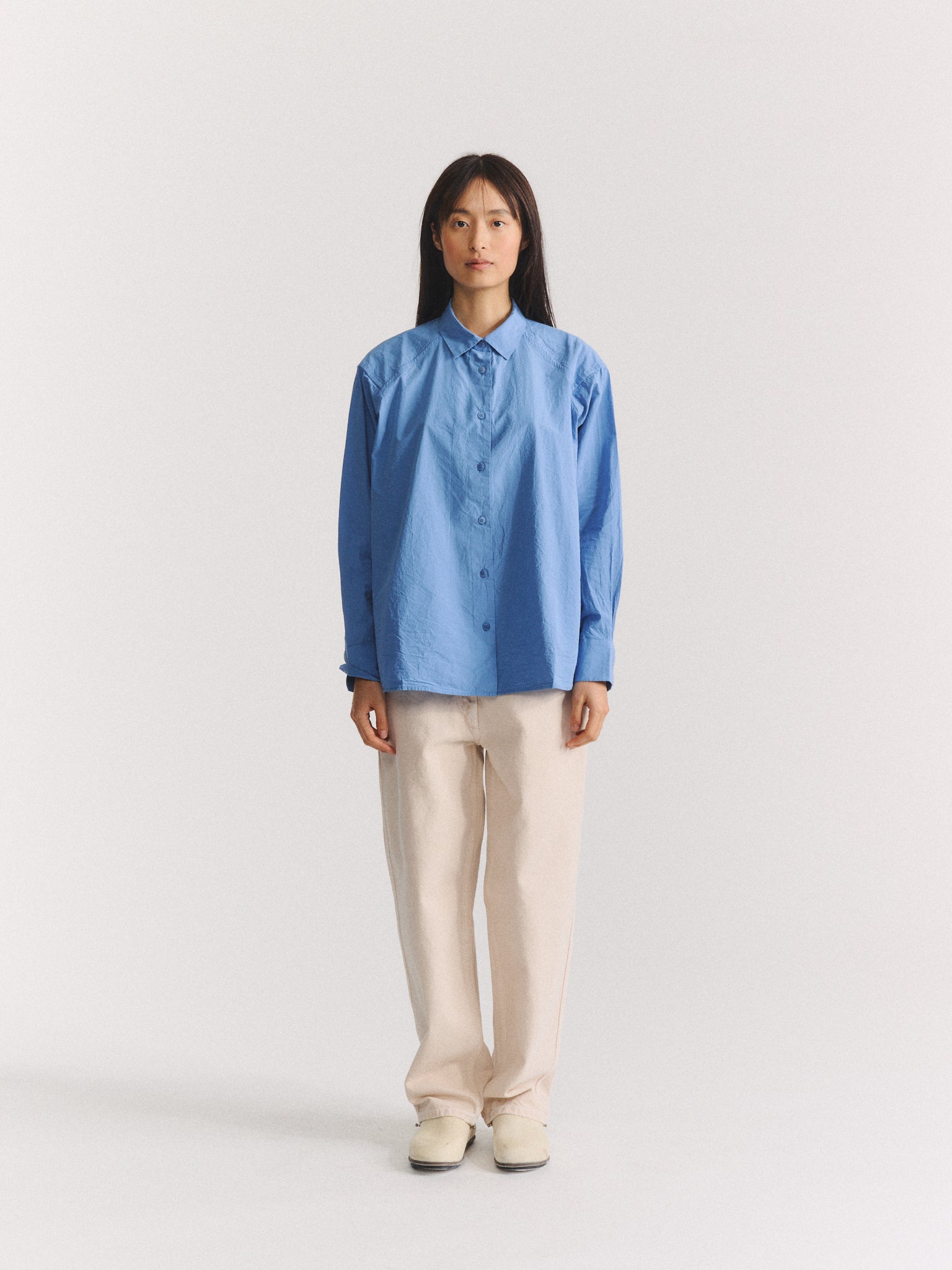 DRAYS TRAVAIL SHIRT - CHALK POPLIN - L BLUE