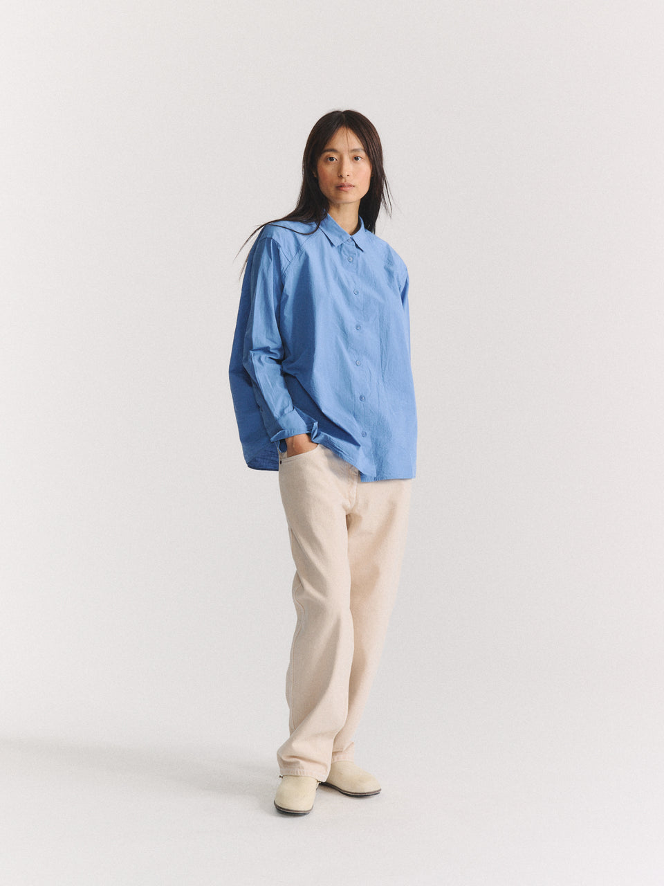 DRAYS TRAVAIL SHIRT - CHALK POPLIN - L BLUE