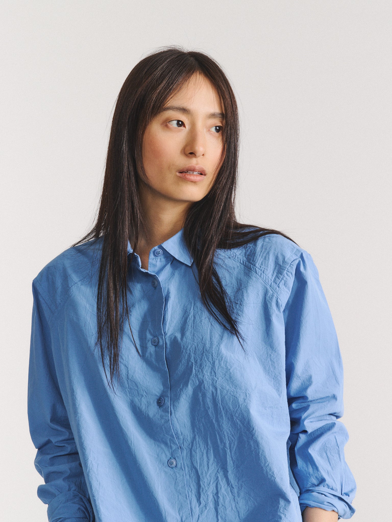 DRAYS TRAVAIL SHIRT - CHALK POPLIN - L BLUE