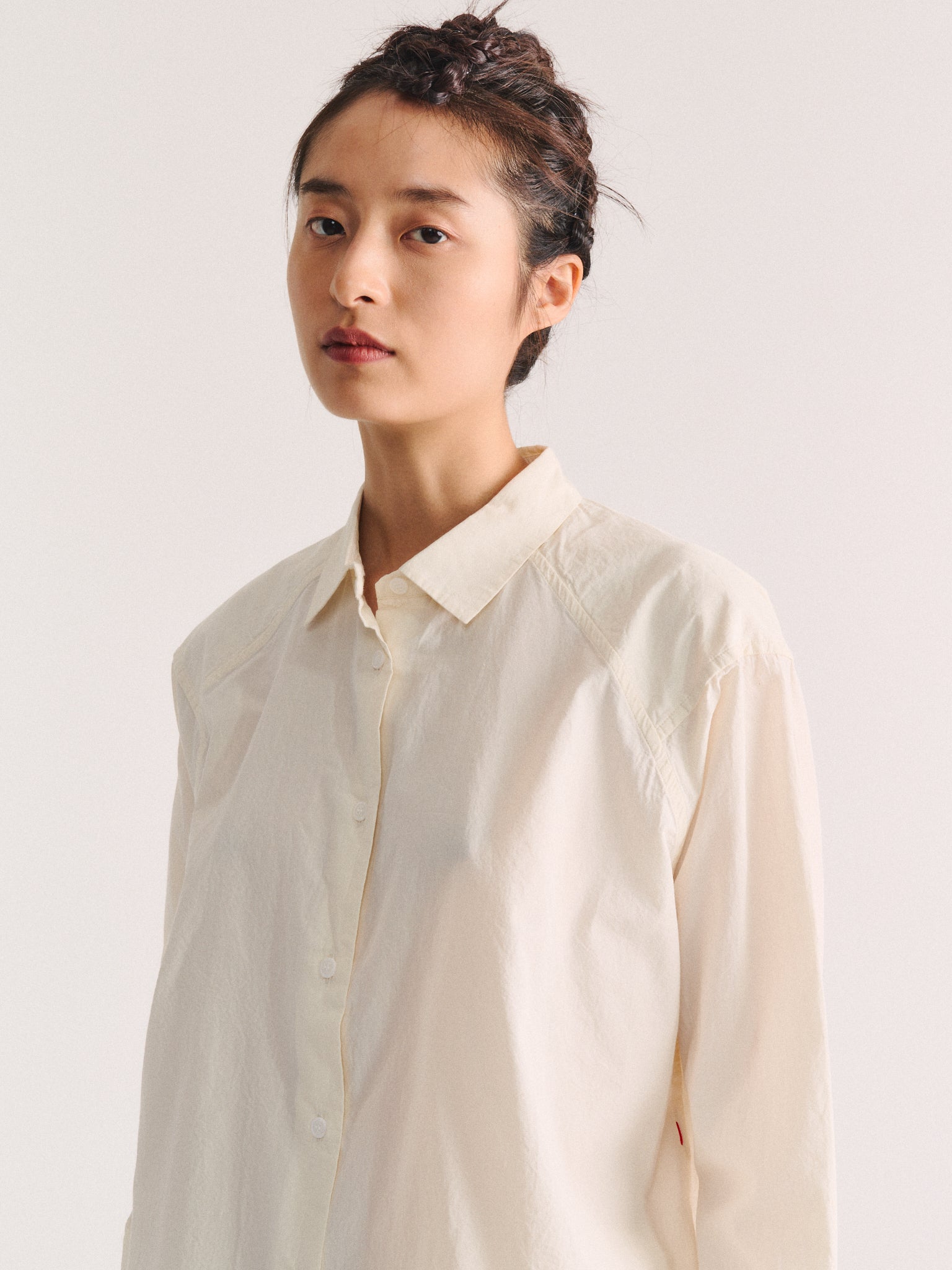 DRAYS TRAVAIL SHIRT - CHALK POPLIN - OFF WHITE