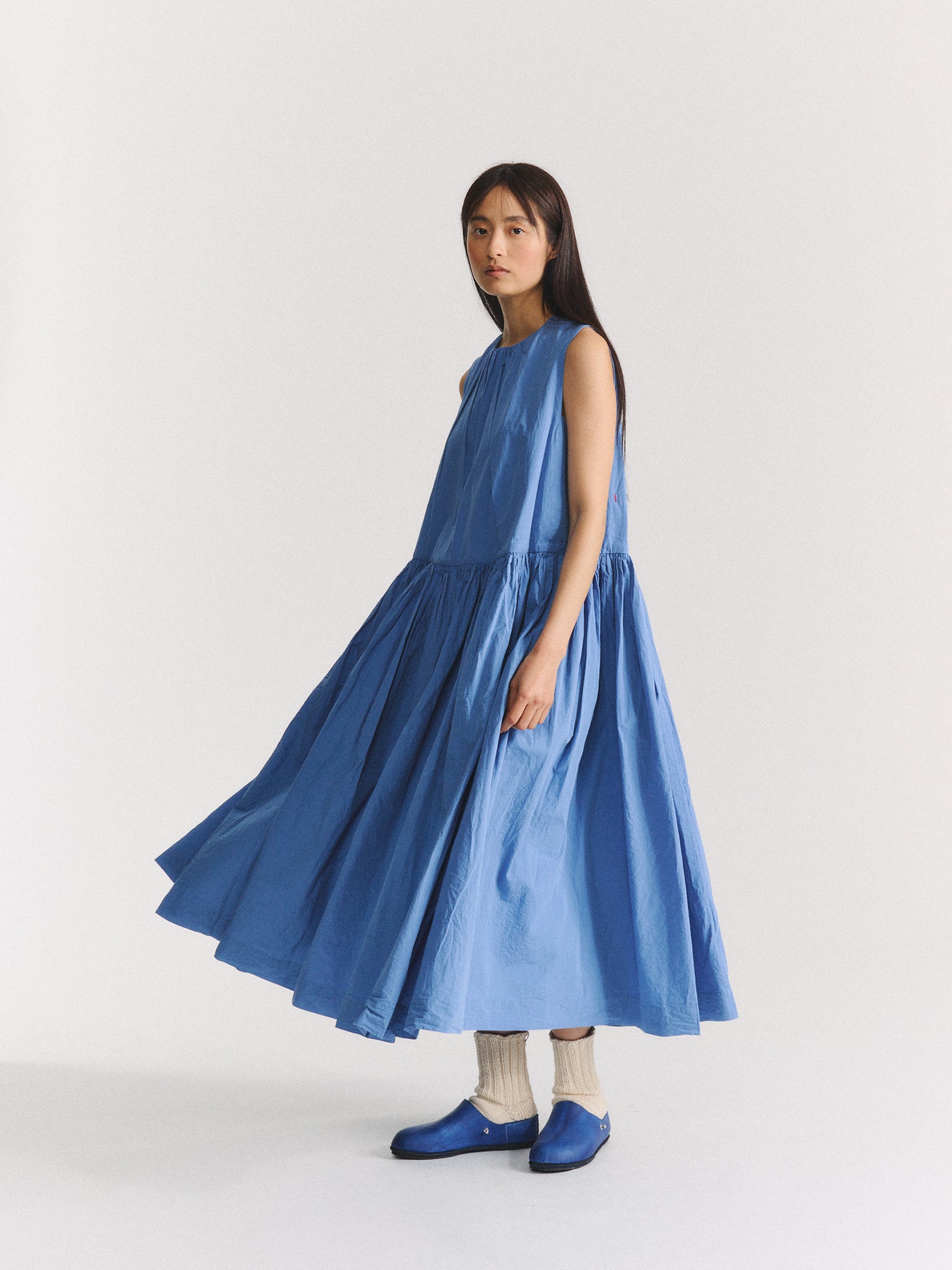POMME RUCHEE DRESS - CHALK POPLIN - L BLUE