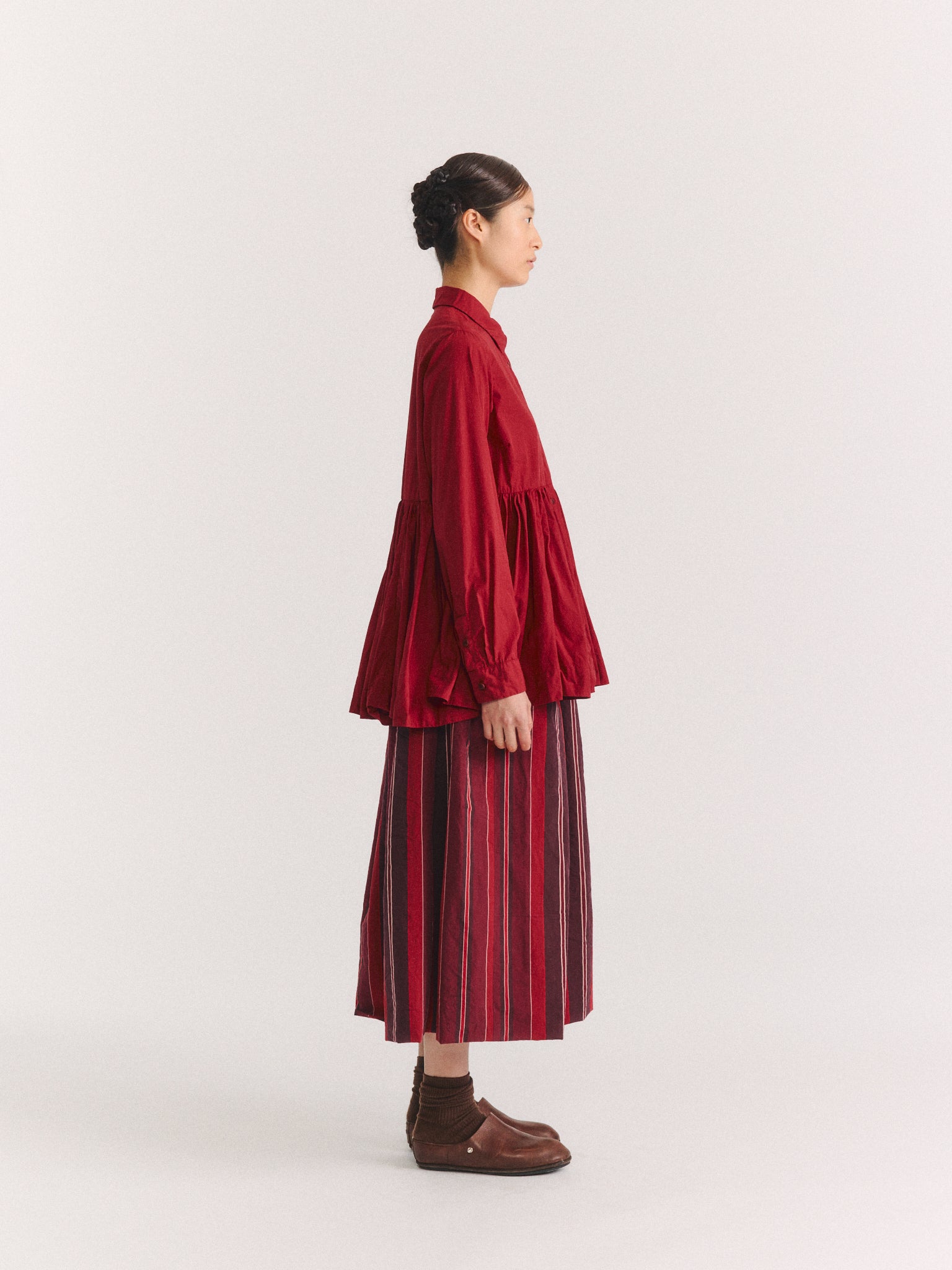 HALOE SHIRT - CHALK POPLIN - GARNET