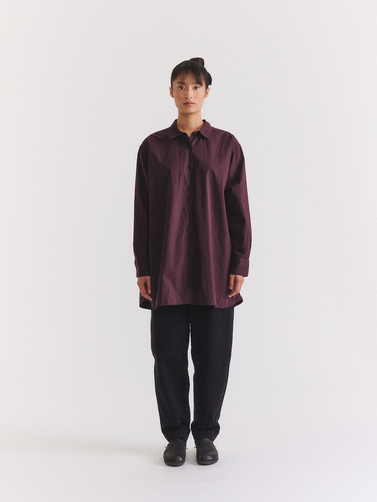 EIKO SHIRT - CHALK POPLIN - EBONY