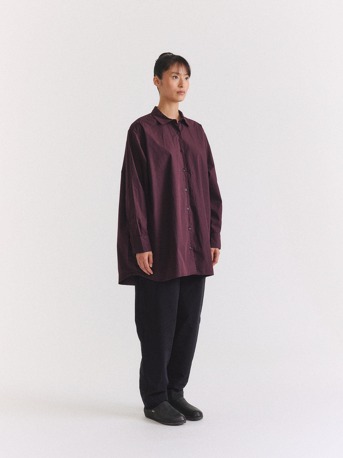 EIKO SHIRT - CHALK POPLIN - EBONY