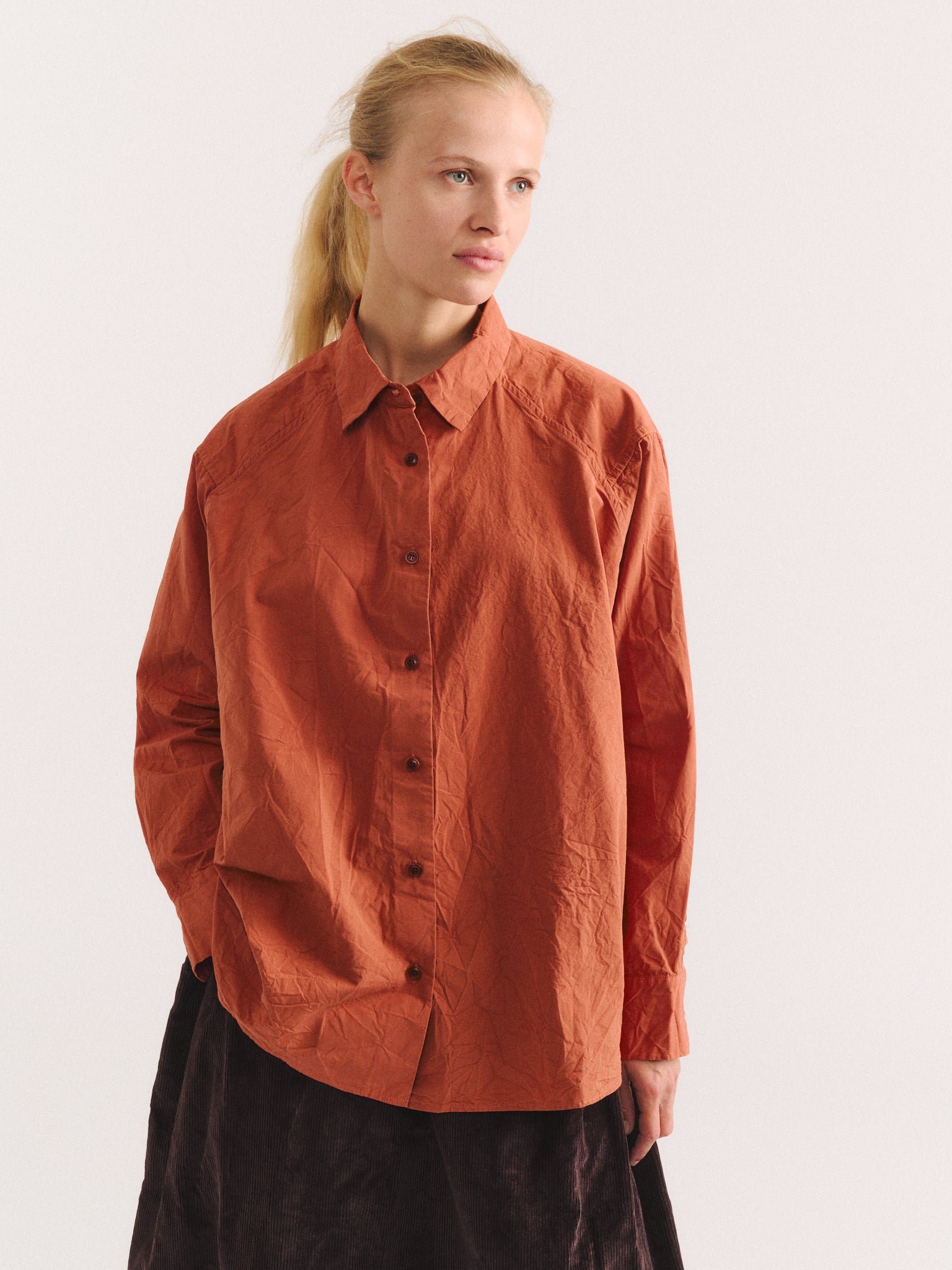 DRAYS TRAVAIL SHIRT - PAPER COT - BRICK