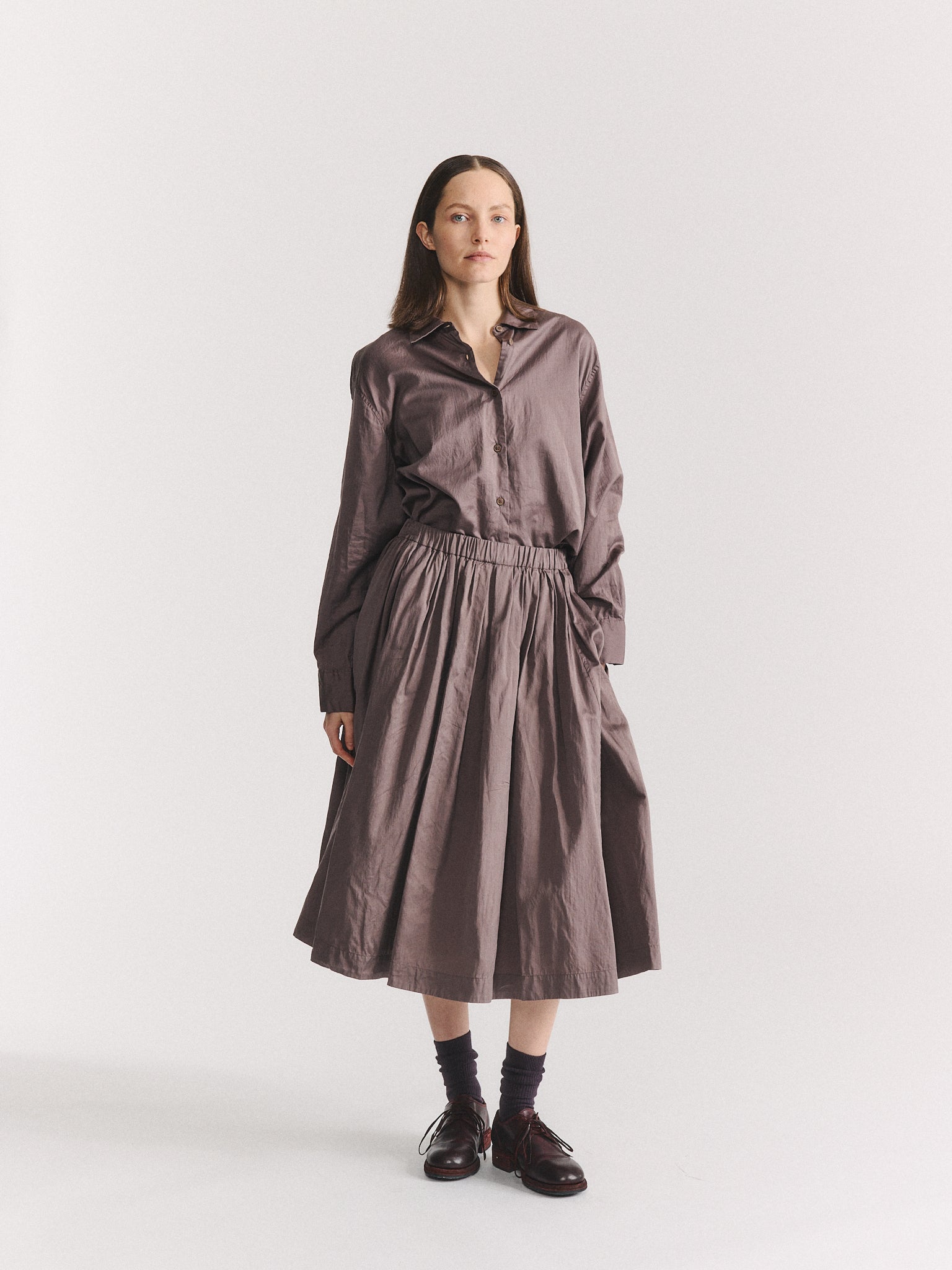 BB PLEAT SKIRT - TWILL COT SILK - CLAY