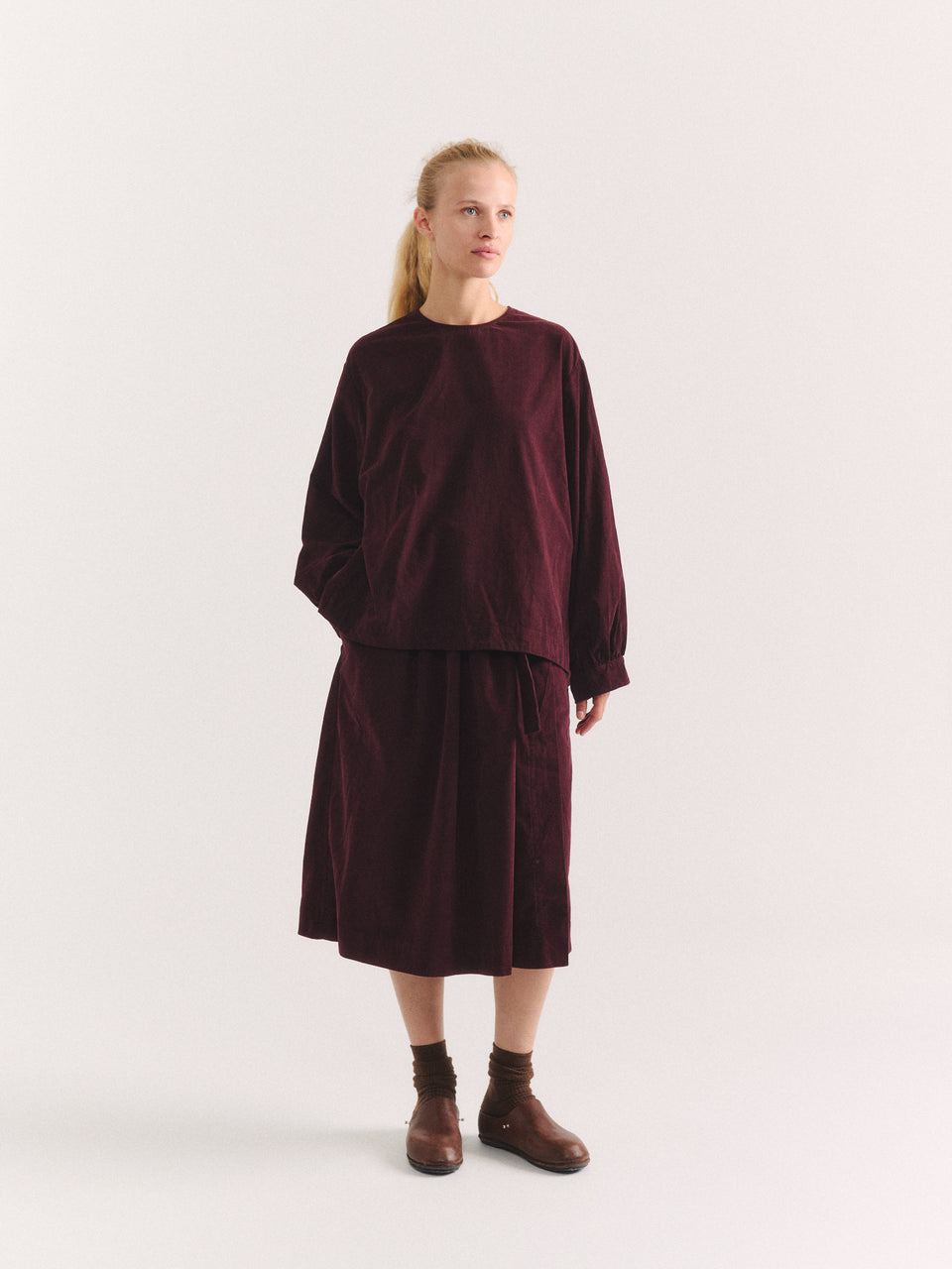 ROSE SKIRT - PIN CORD - BURGUNDY