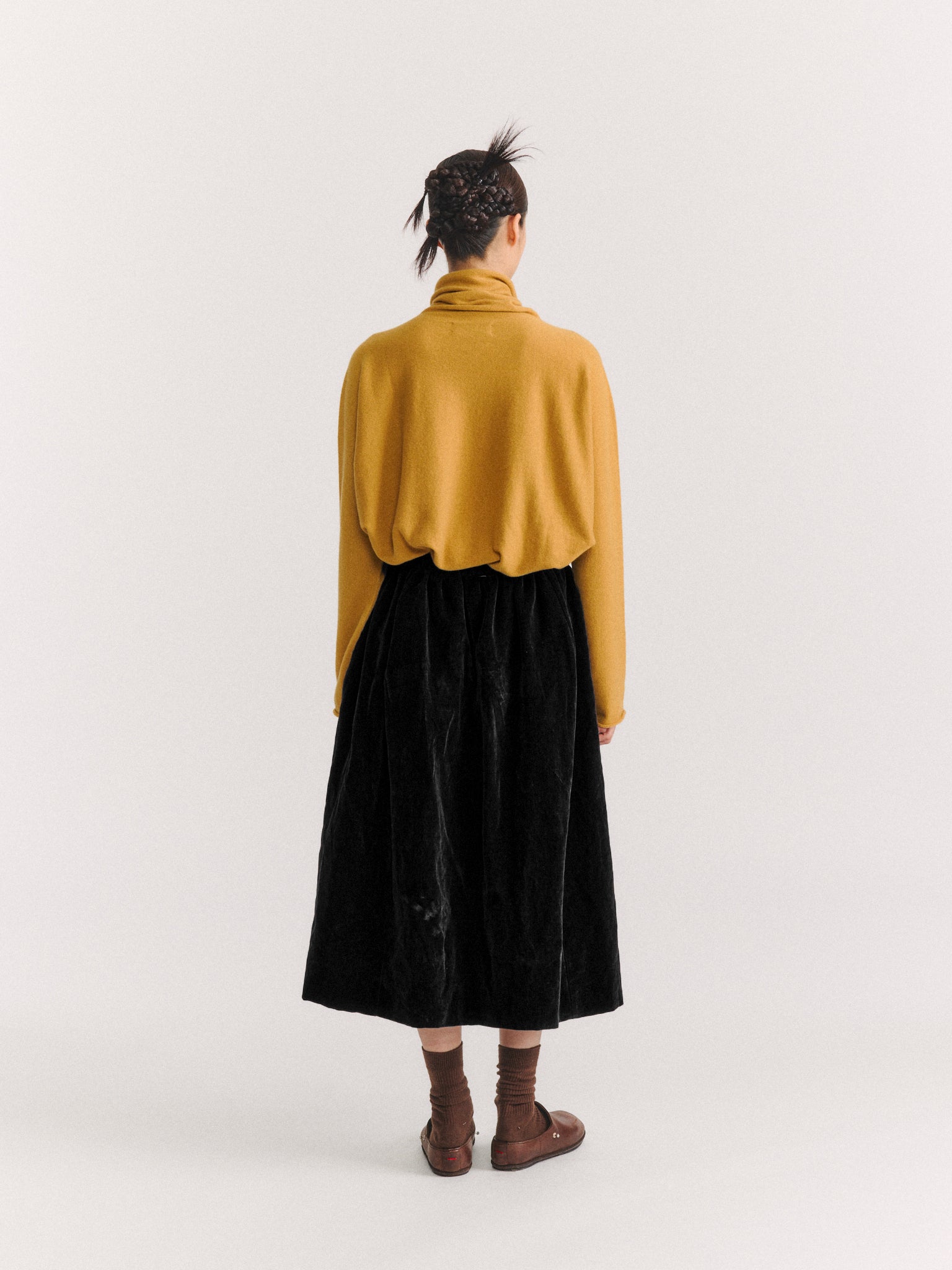 GHOSTY SKIRT - MID VELVET - BLACK