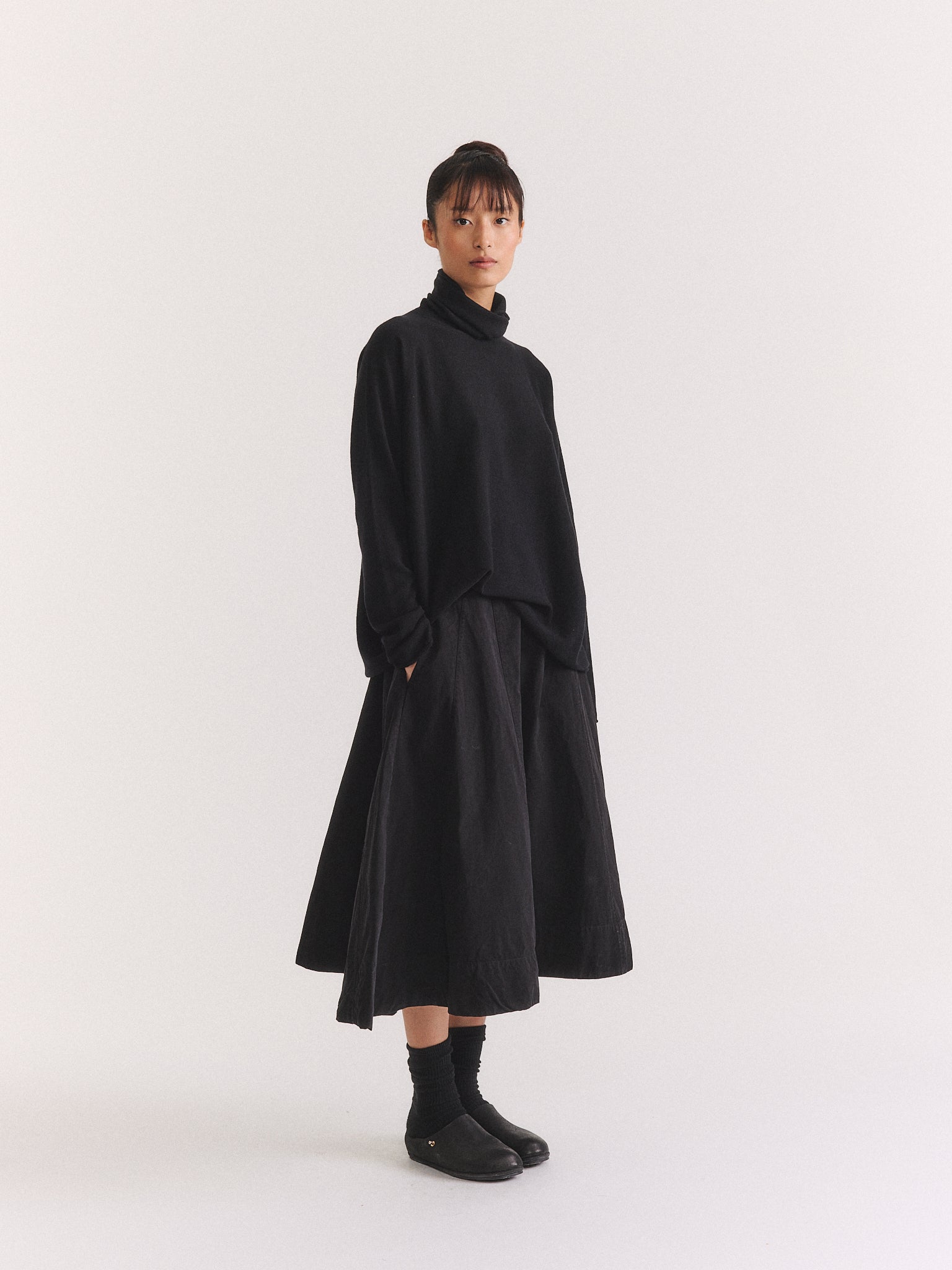 トップス CASEYCASEY RIBSTITCHSWEATER CREPE SUDAN WOMEN – Casey Casey