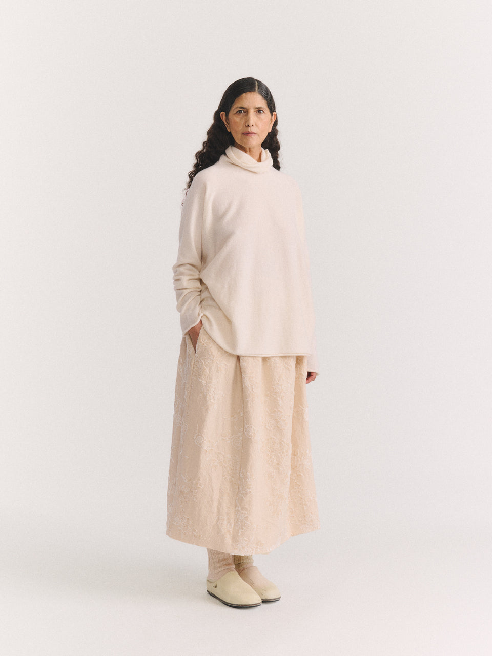 CHIMNEY SEAMLESS JUMPER - CASH - PORCELAIN
