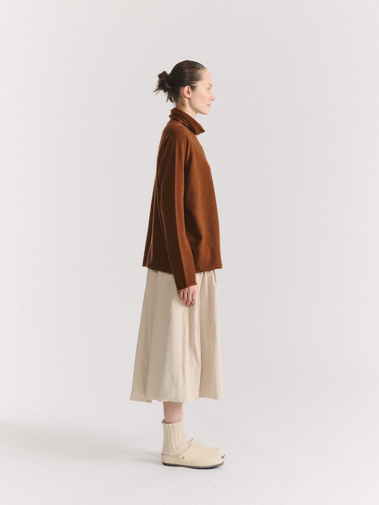 CHIMNEY SEAMLESS JUMPER - CASH - MOCHA
