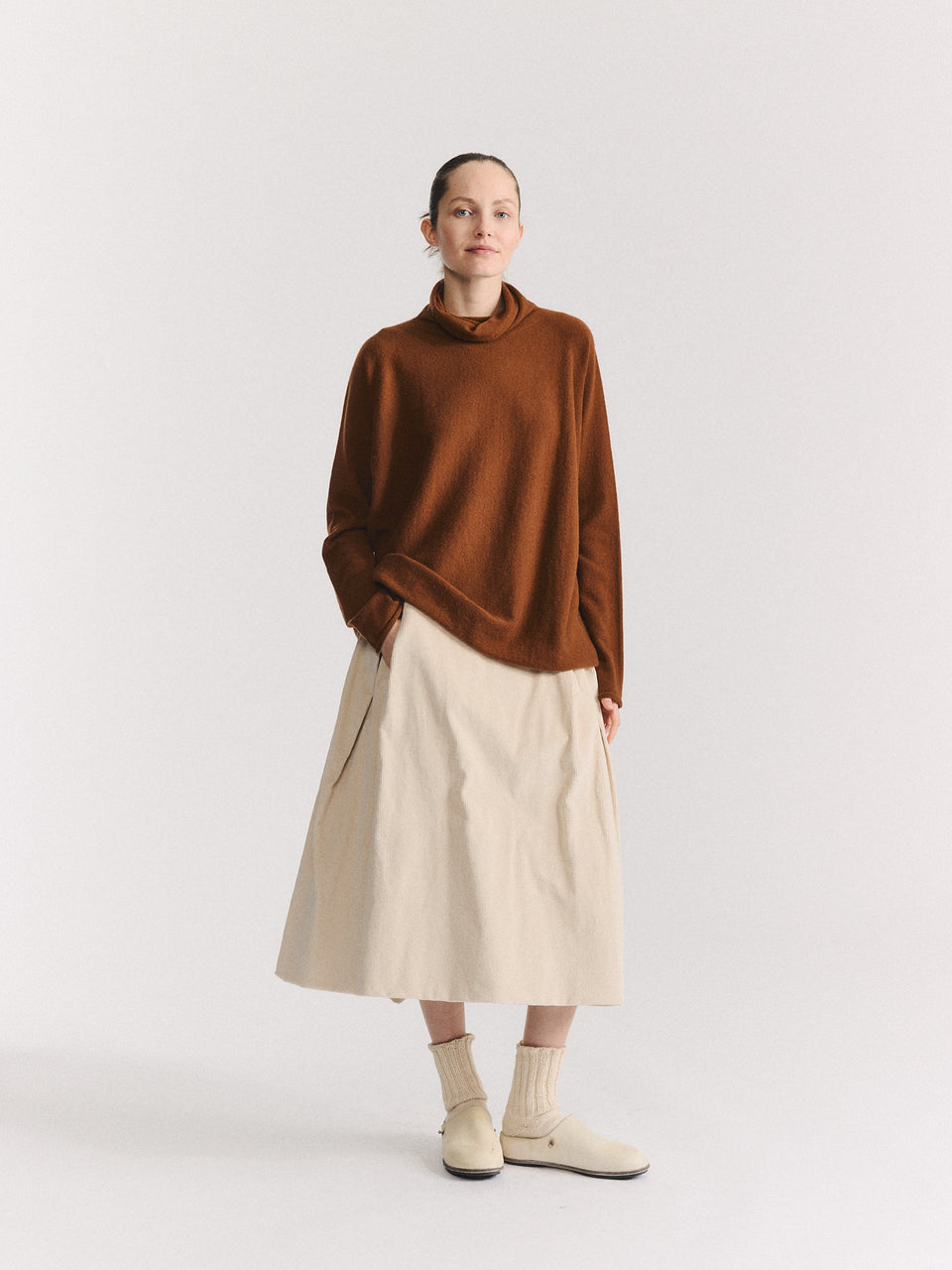 CHIMNEY SEAMLESS JUMPER - CASH - MOCHA