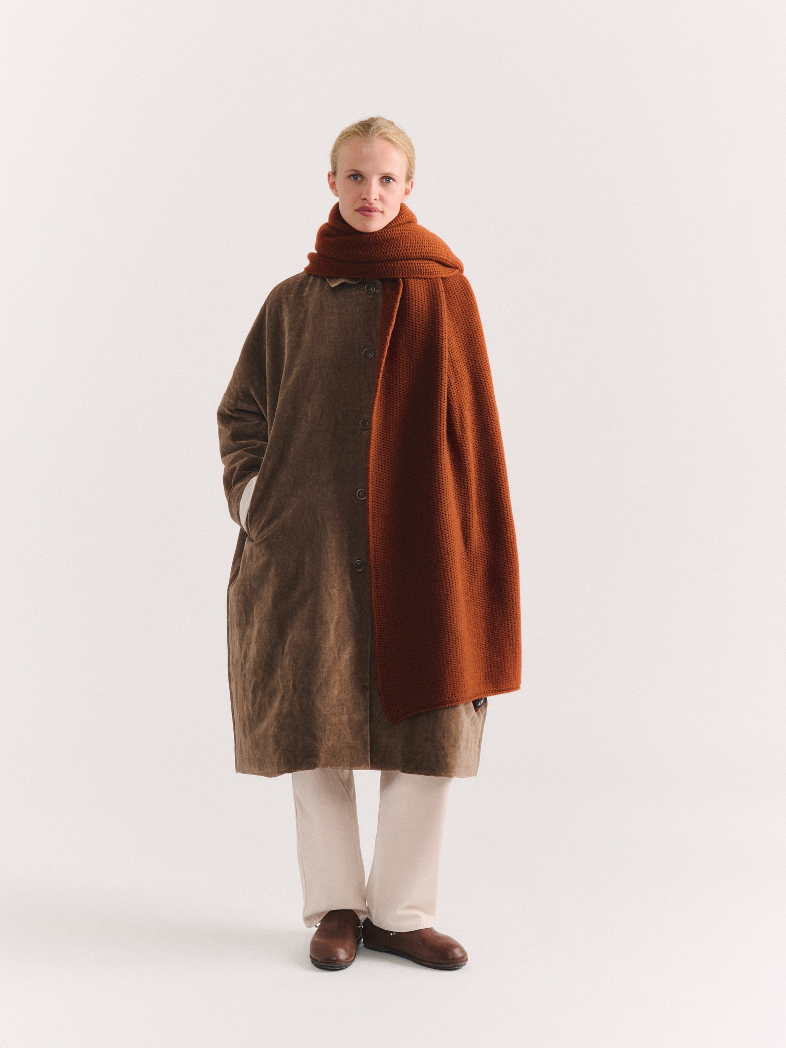 ROVER SCARF - WOOLY - LINDT