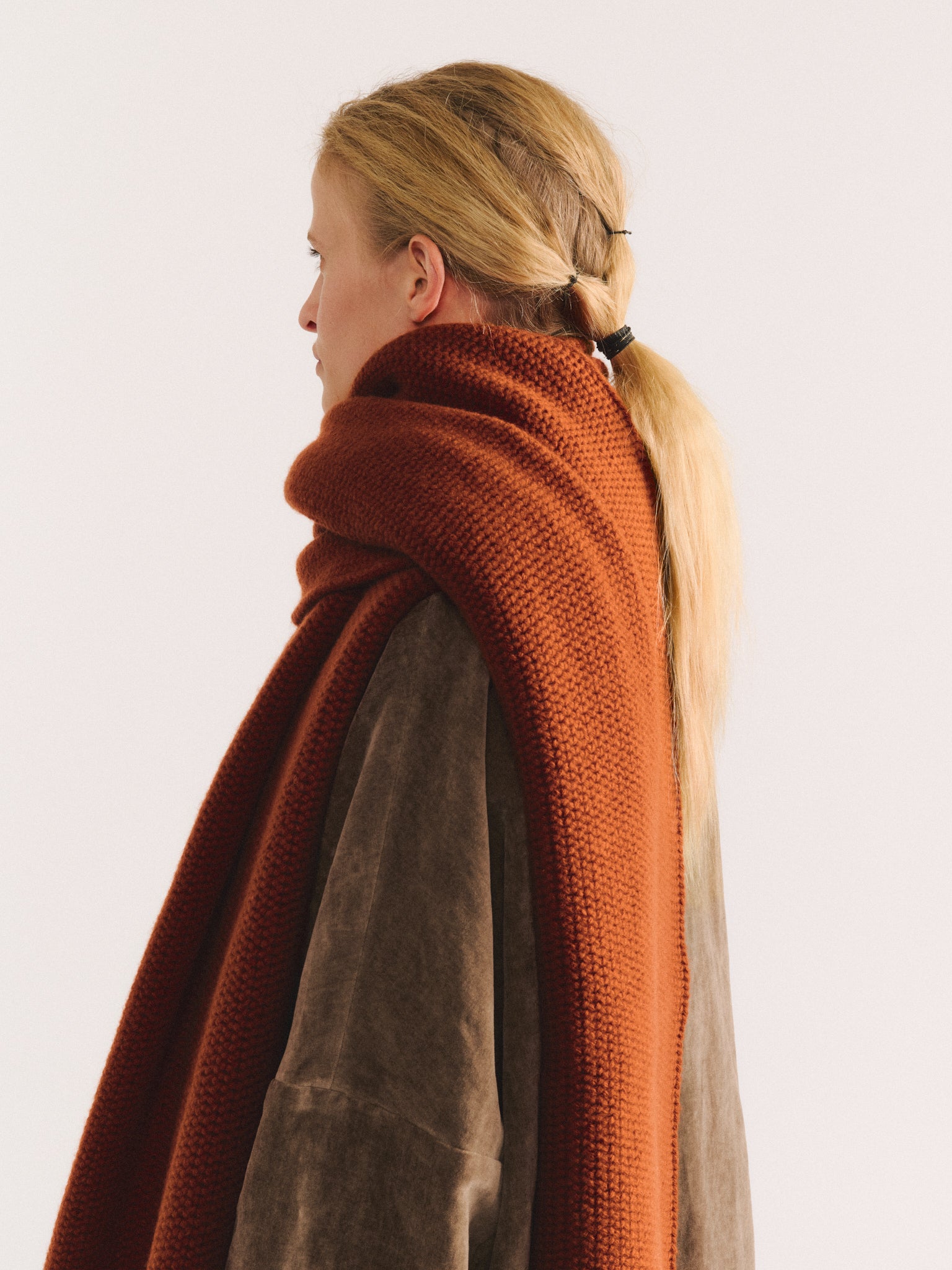 ROVER SCARF - WOOLY - LINDT