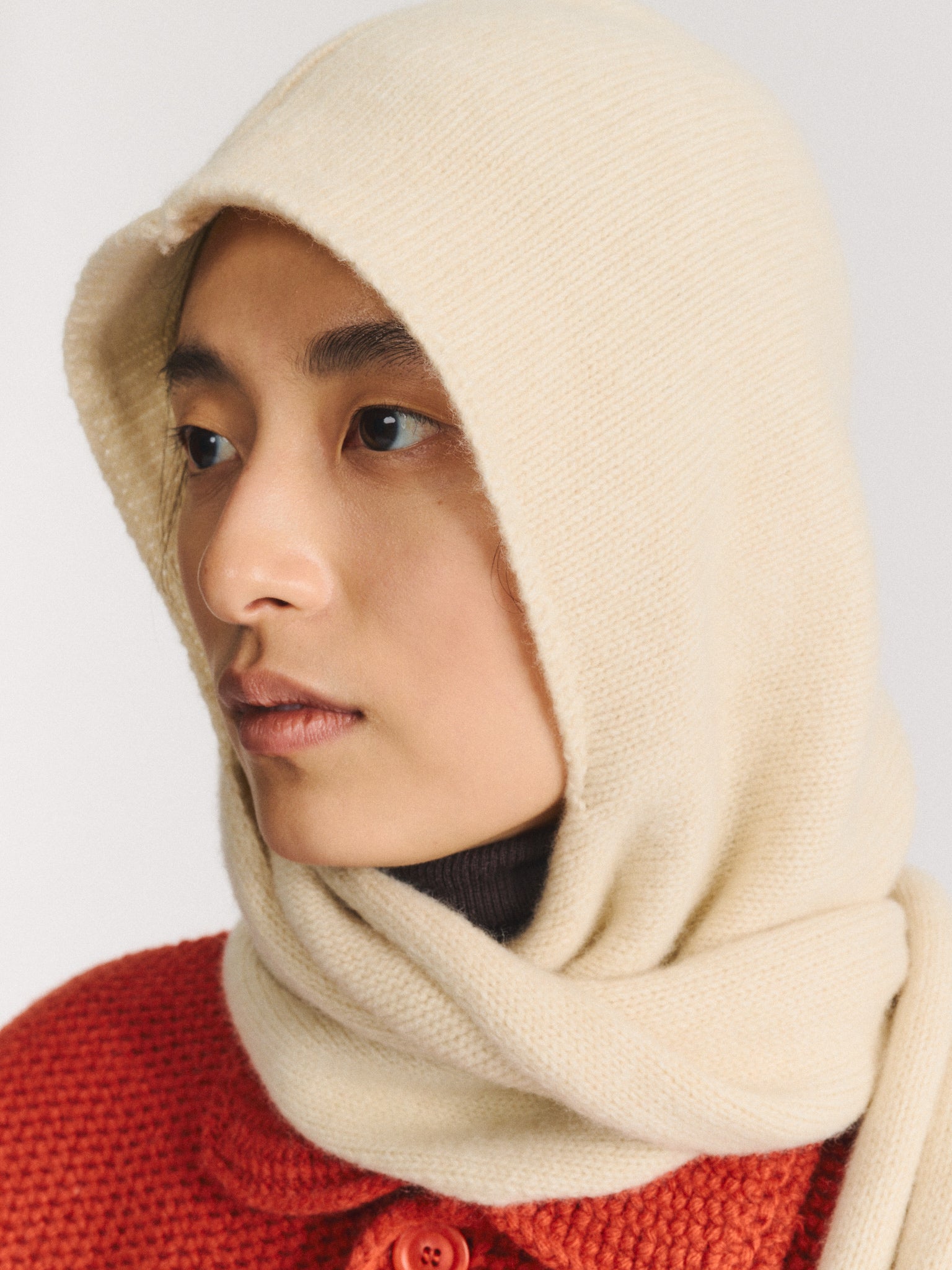HOODED SCARF - WOOLY - DESNA