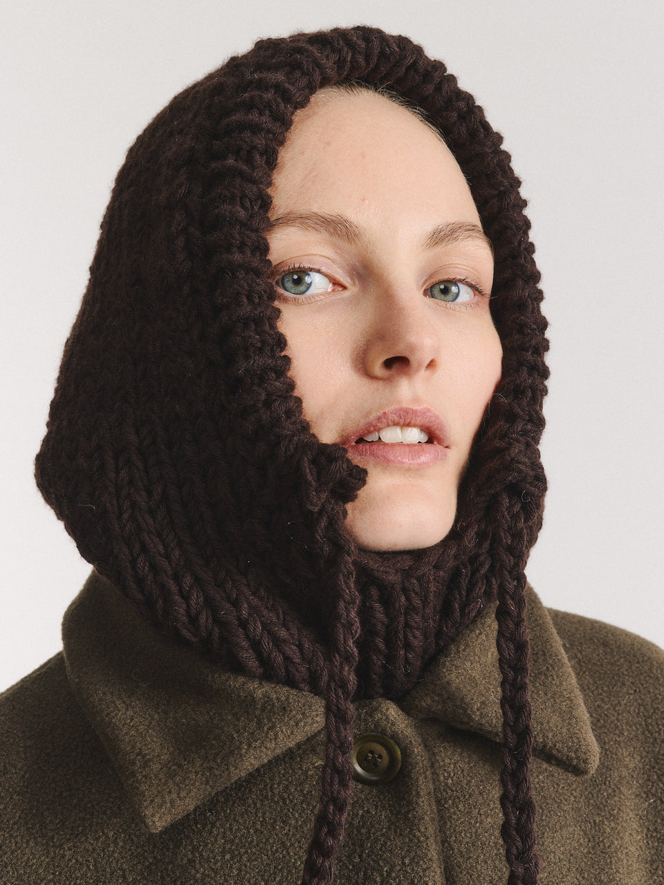 CAMILLE HOOD - CHUNKY - EBONY