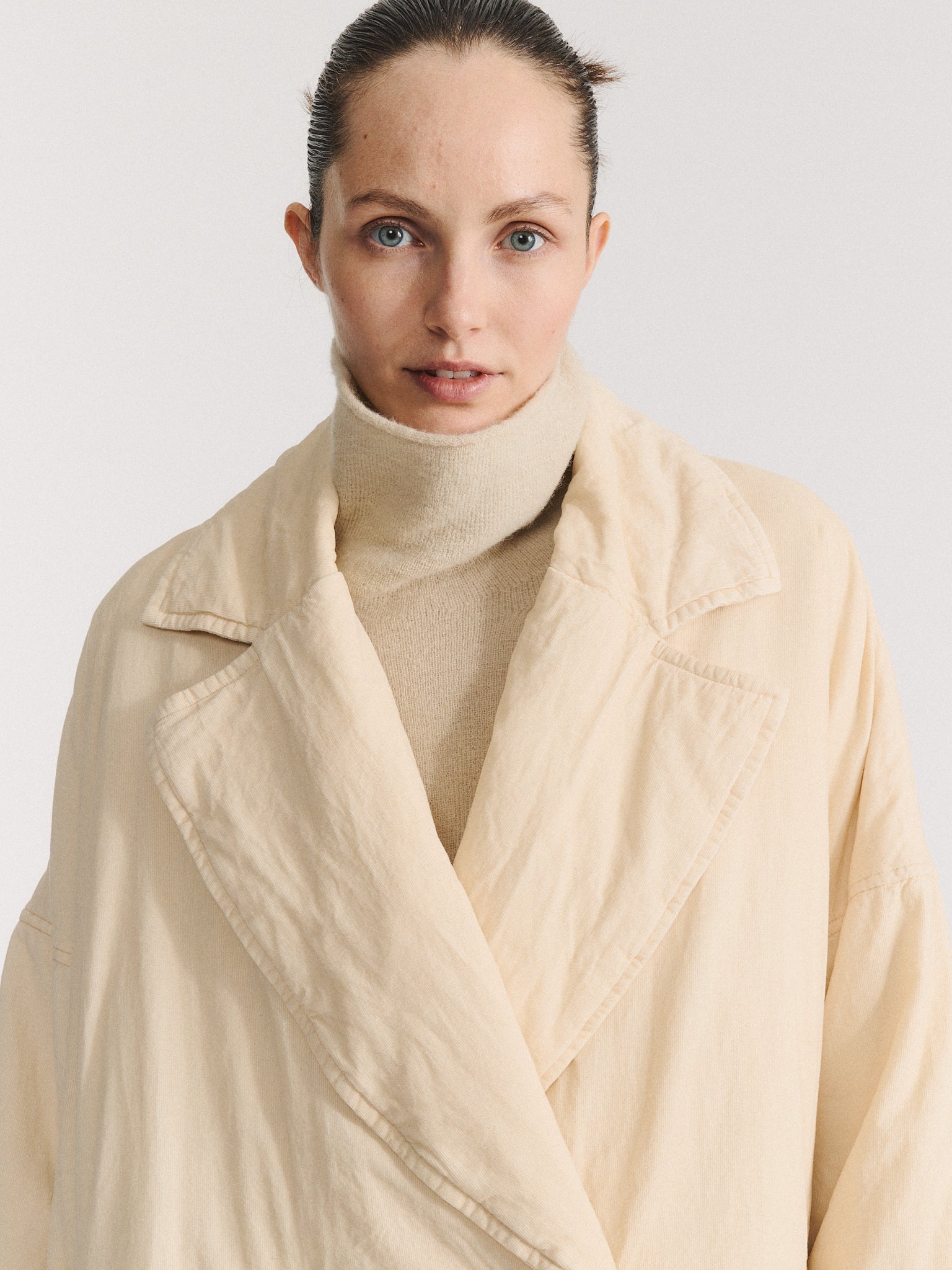 LUNA SHORT COAT - PIN CORD UNFINISHED - NATURAL