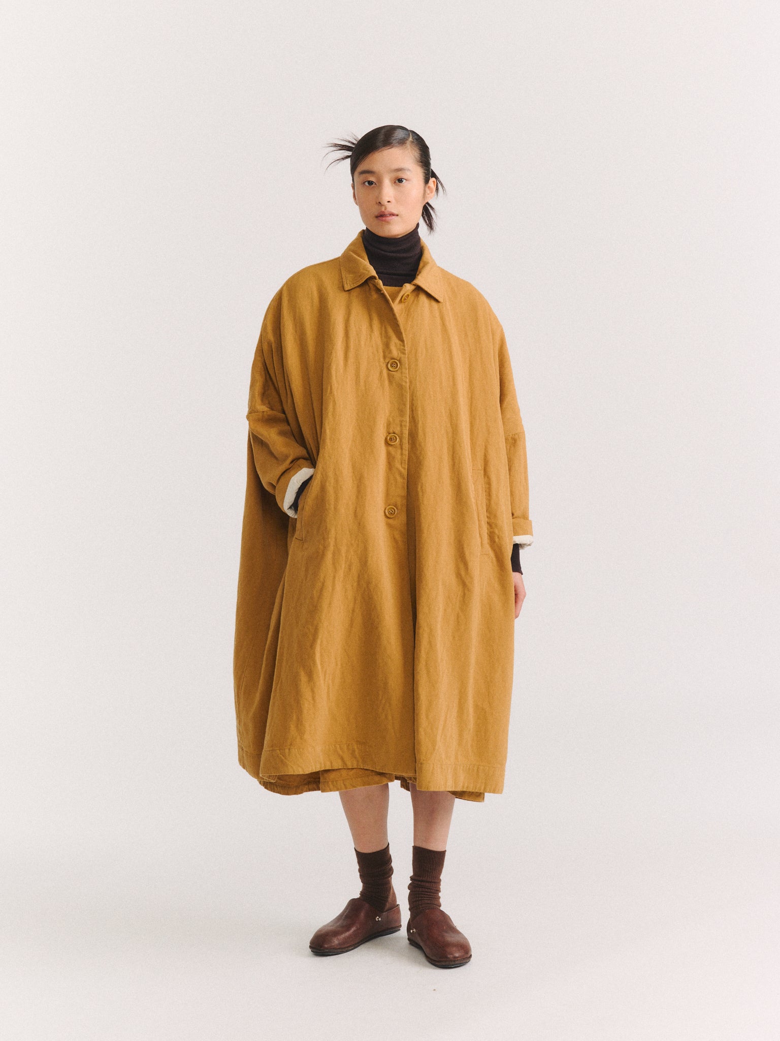 ATOMLESS COAT - WOOLIN - GOLD