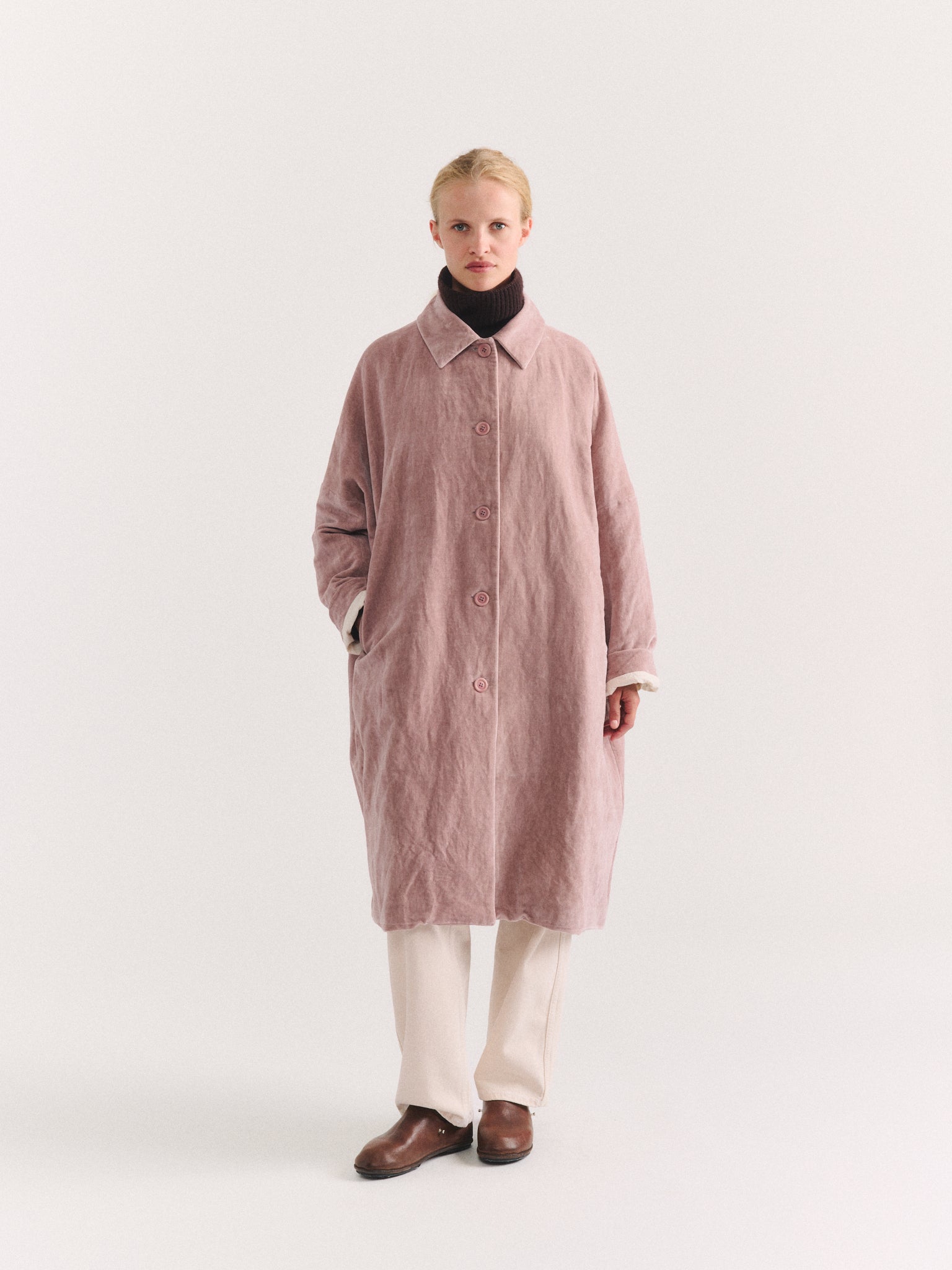 BIG BLOBBY COAT - MID VELVET - DUSTY PINK