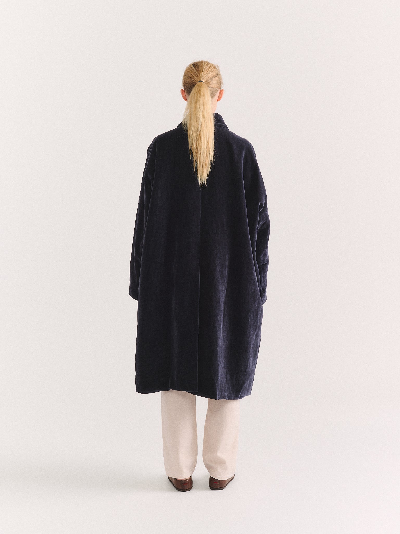 BIG BLOBBY COAT - MID VELVET - NAVY