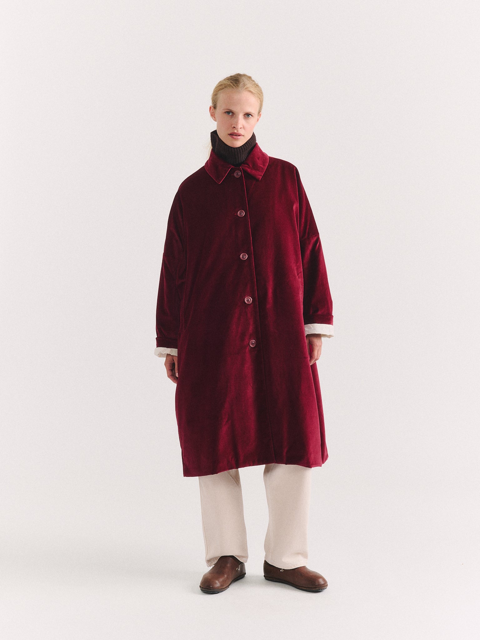 BIG BLOBBY COAT - VELVET - WINE
