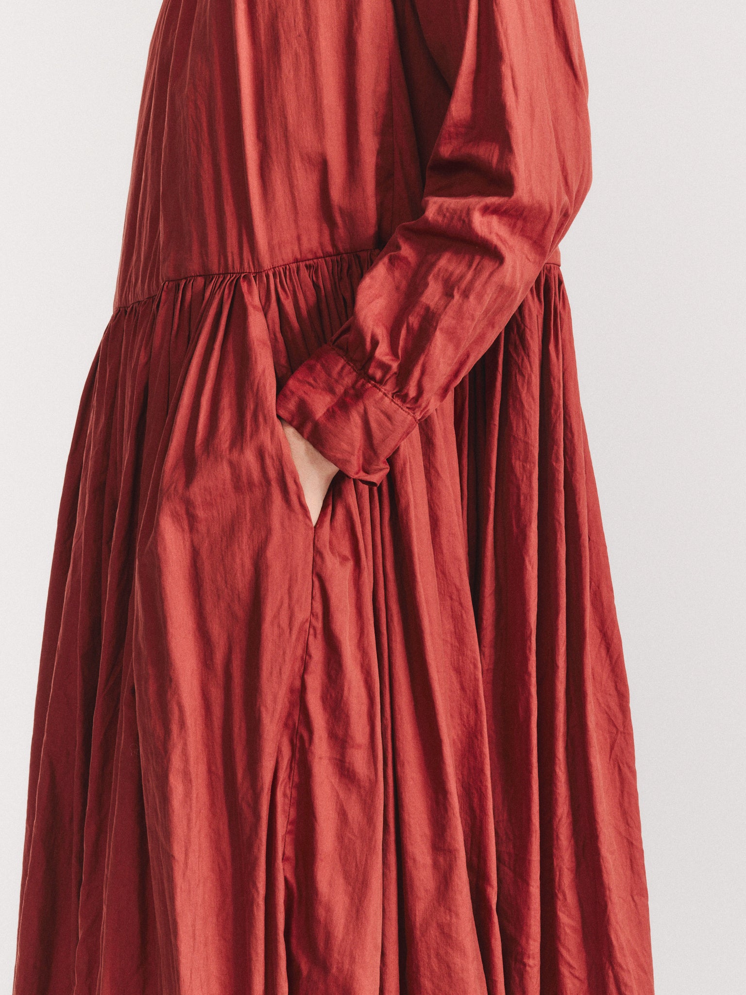POMME RUCHEE DRESS - TWIL COT SILK - BRICK