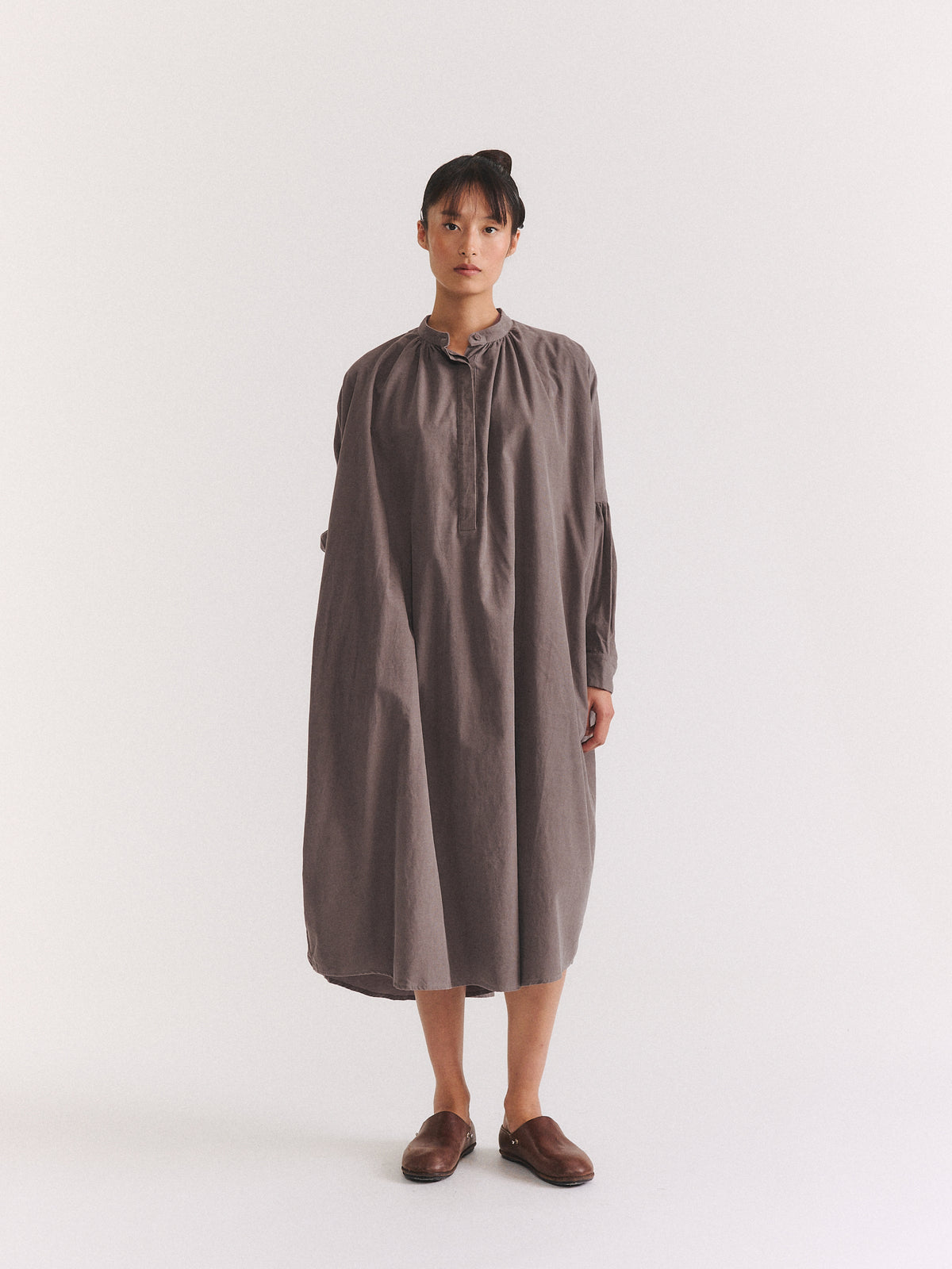 1901 DRESS - PIN CORD - LIGHT KHAKI