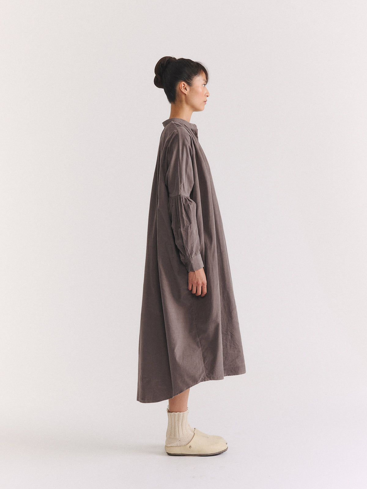 1901 DRESS - PIN CORD - LIGHT KHAKI