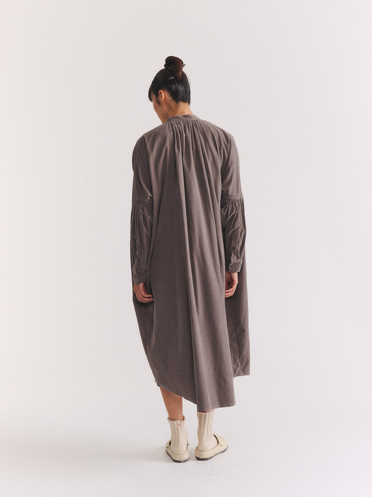 1901 DRESS - PIN CORD - LIGHT KHAKI