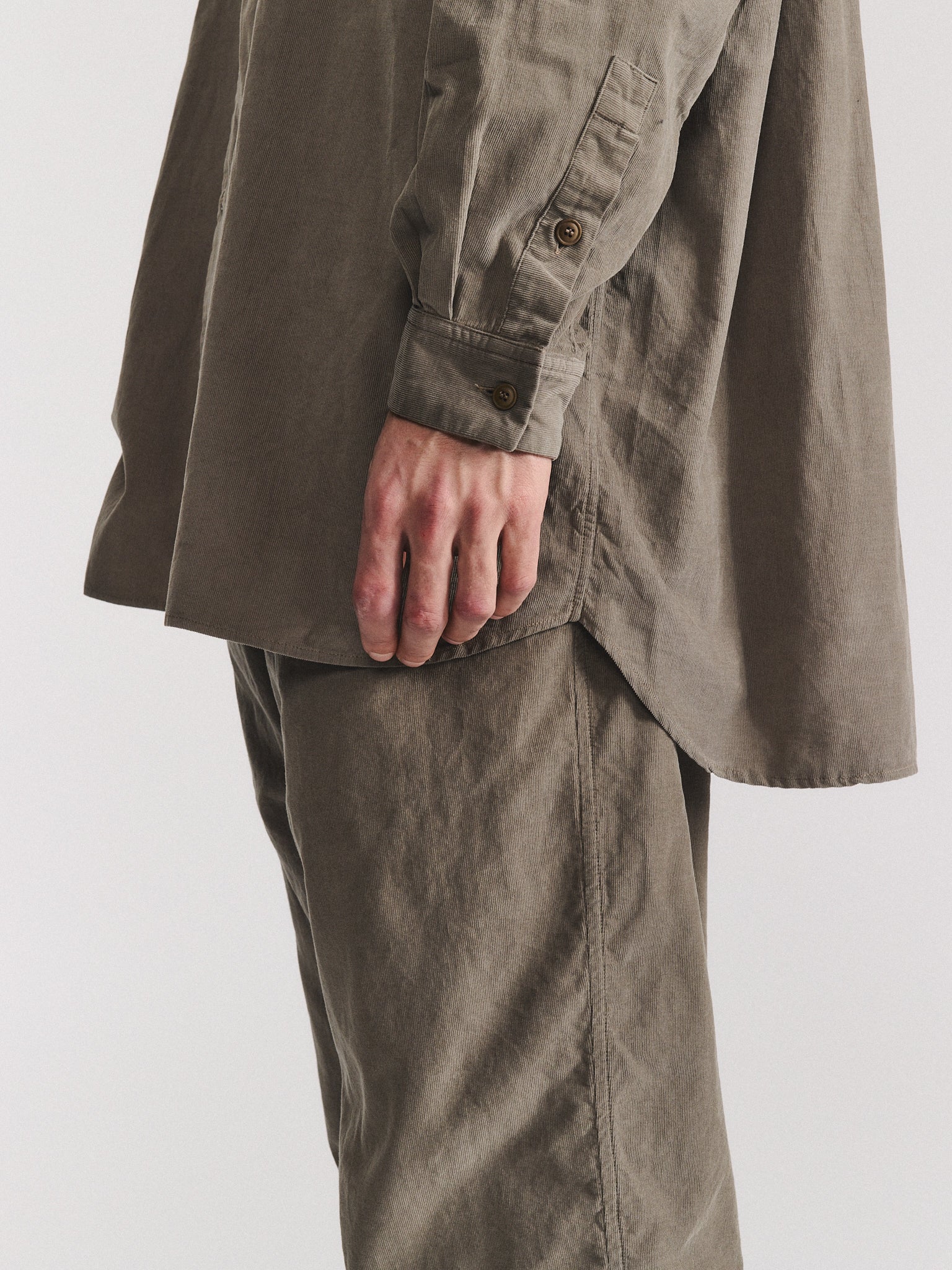 IKLA SHIRT - PIN CORD - LIGHT KHAKI
