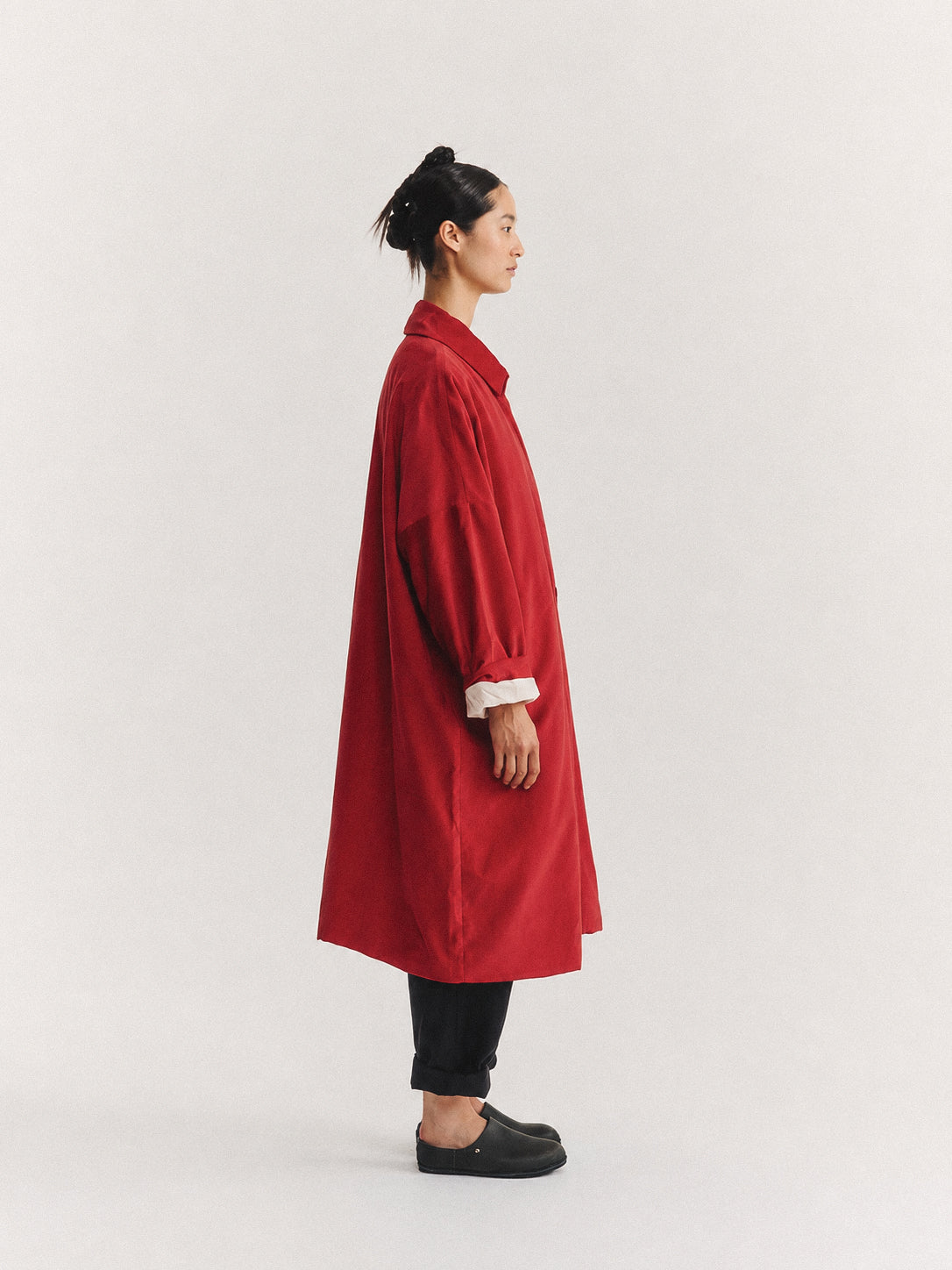 BIG BLOBBY COAT - VELVET - RED